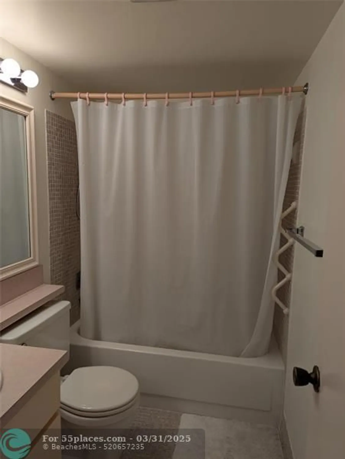 Property Slideshow image 17 of 32 | 190 oakridge m # 190, Deerfield Beach, FL, 33442