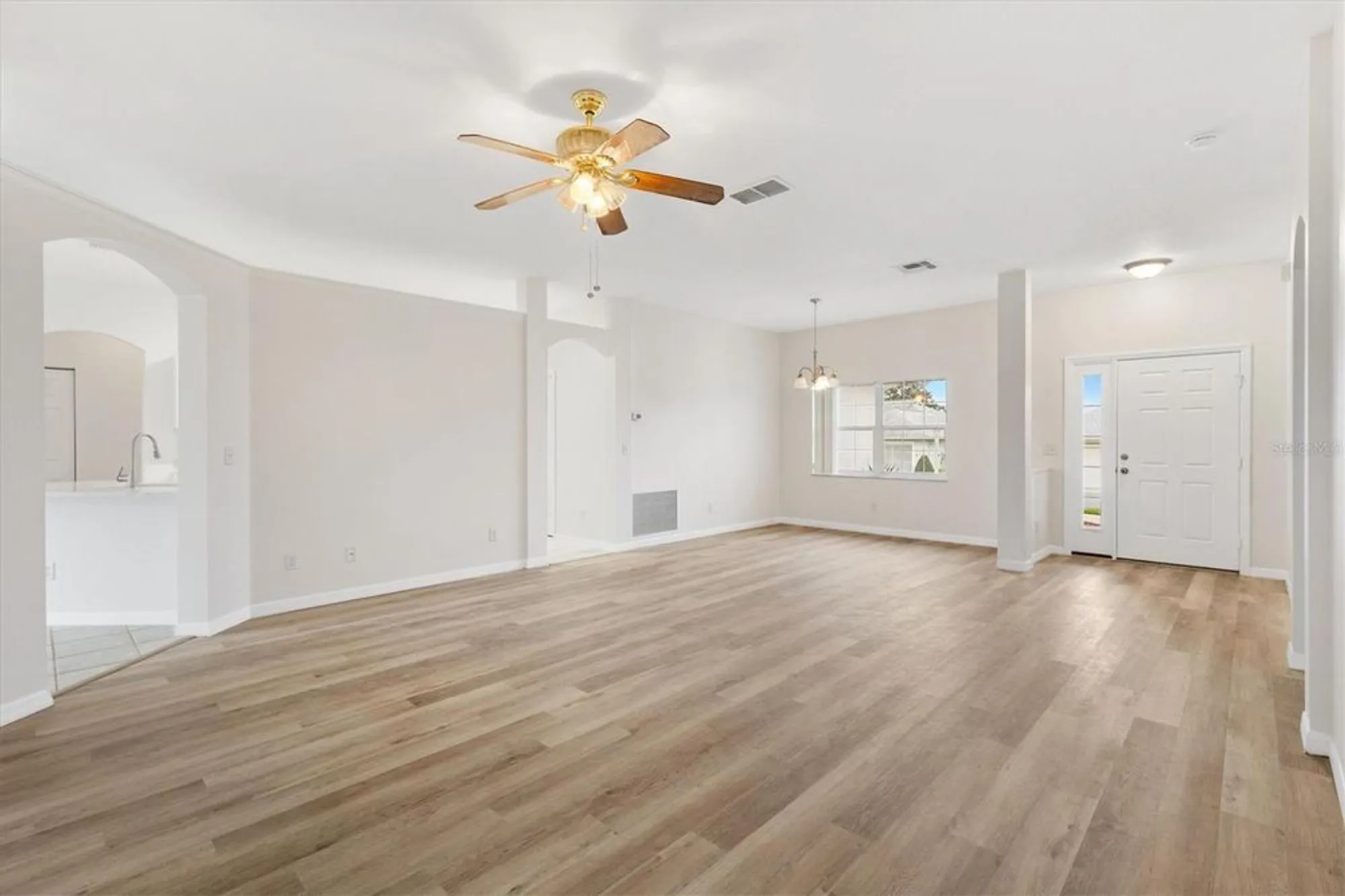 Property Slideshow image 7 of 61 | 17409 se 111th cir, Summerfield, FL, 34491