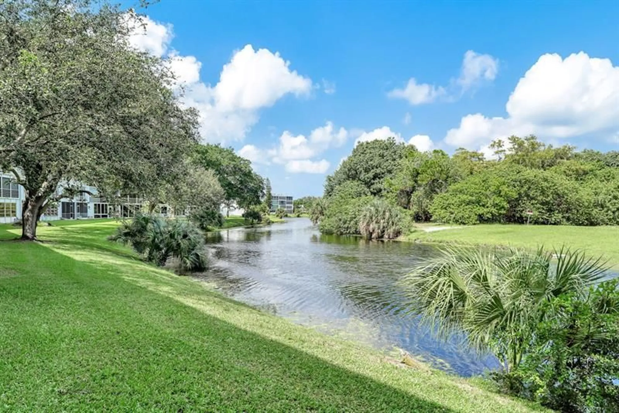 Property Slideshow image 17 of 47 | 2038 newport h # 2038, Deerfield Beach, FL, 33442