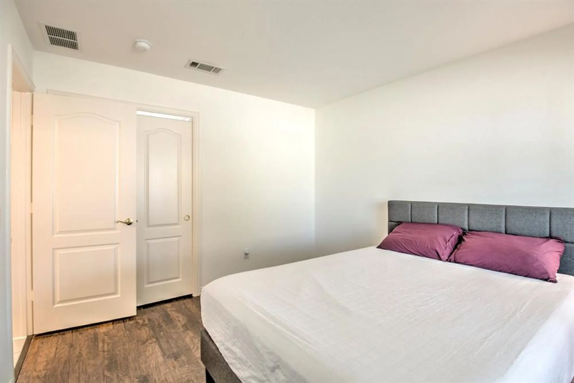 Property Slideshow image 21 of 35 | 9605 orangewood trl, Denton, TX, 76207