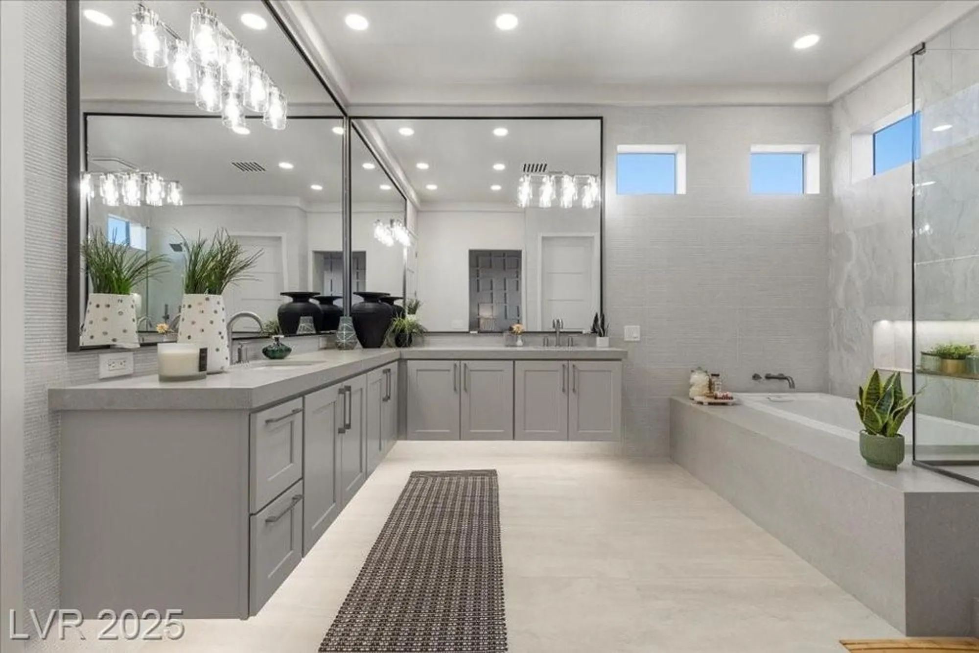 Property Slideshow image 36 of 78 | 2508 faiss dr, Las Vegas, NV, 89134