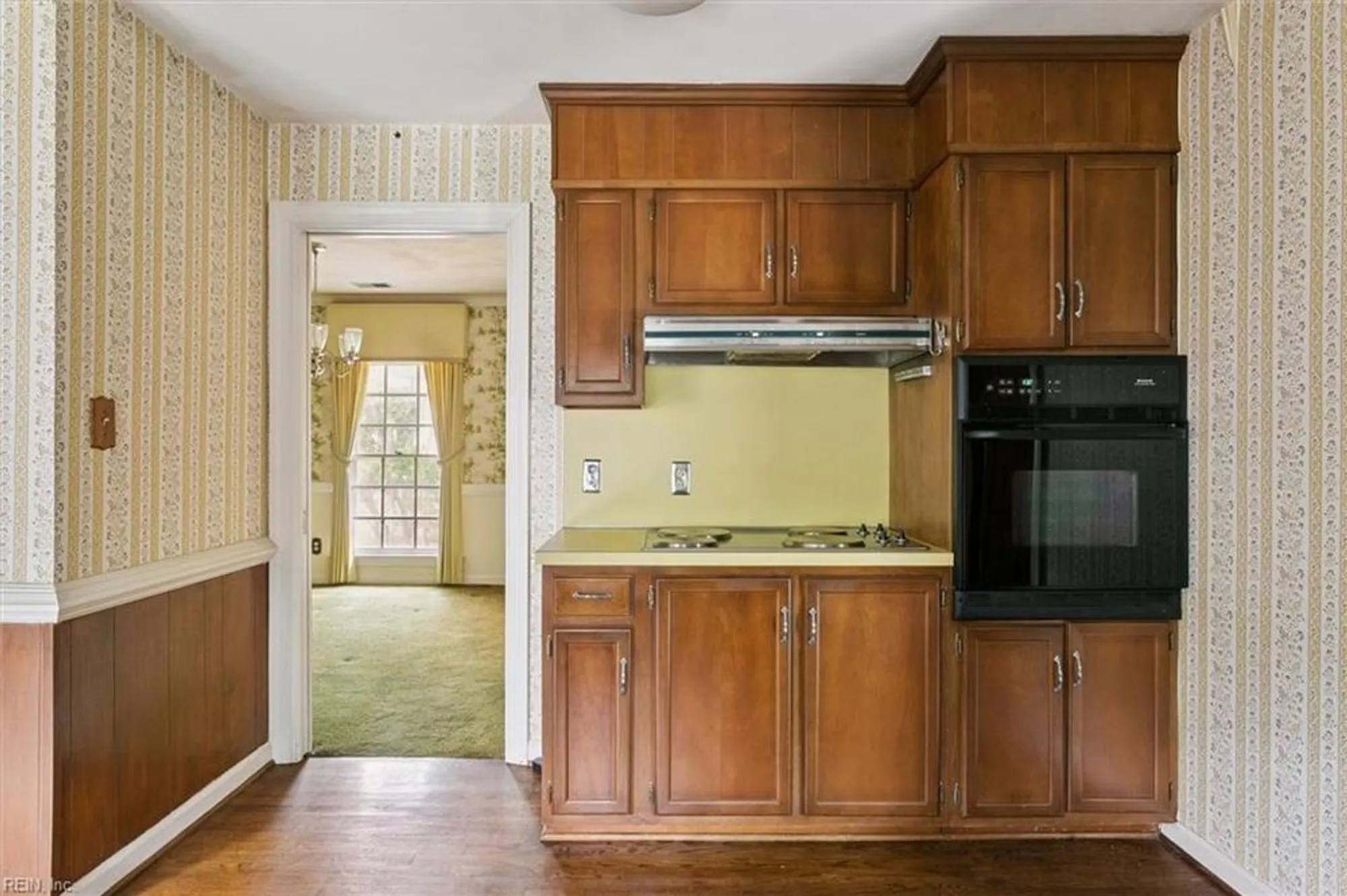 Property Slideshow image 9 of 36 | 5 hampton ky, Williamsburg, VA, 23185