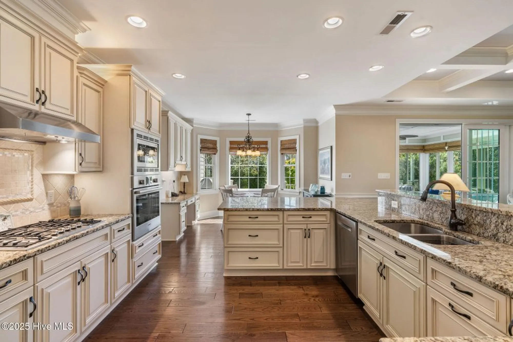 Property Slideshow image 29 of 75 | 3039 irwin dr, Southport, NC, 28461