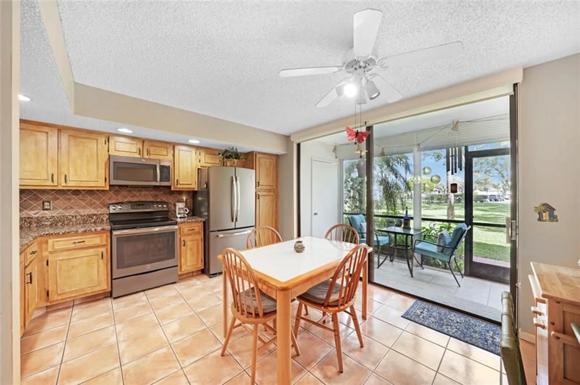 Property Slideshow image 9 of 47 | 5100 las verdes cir 114, Delray Beach, FL, 33484