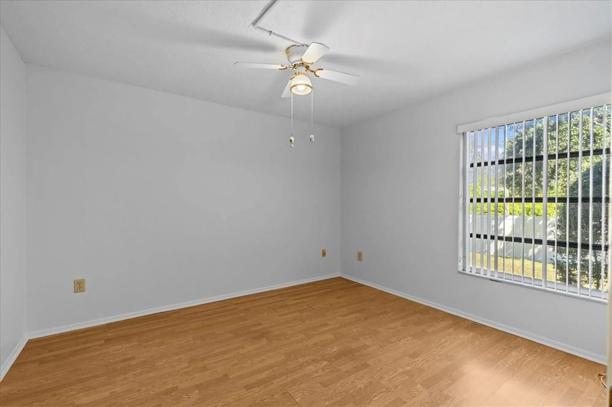 Property Slideshow image 15 of 35 | 1250 s pinellas ave 804, Tarpon Springs, FL, 34689