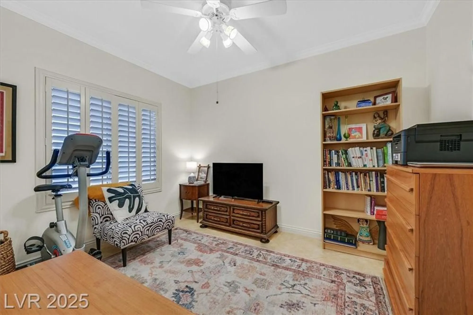 Property Slideshow image 17 of 36 | 1388 couperin dr, Henderson, NV, 89052