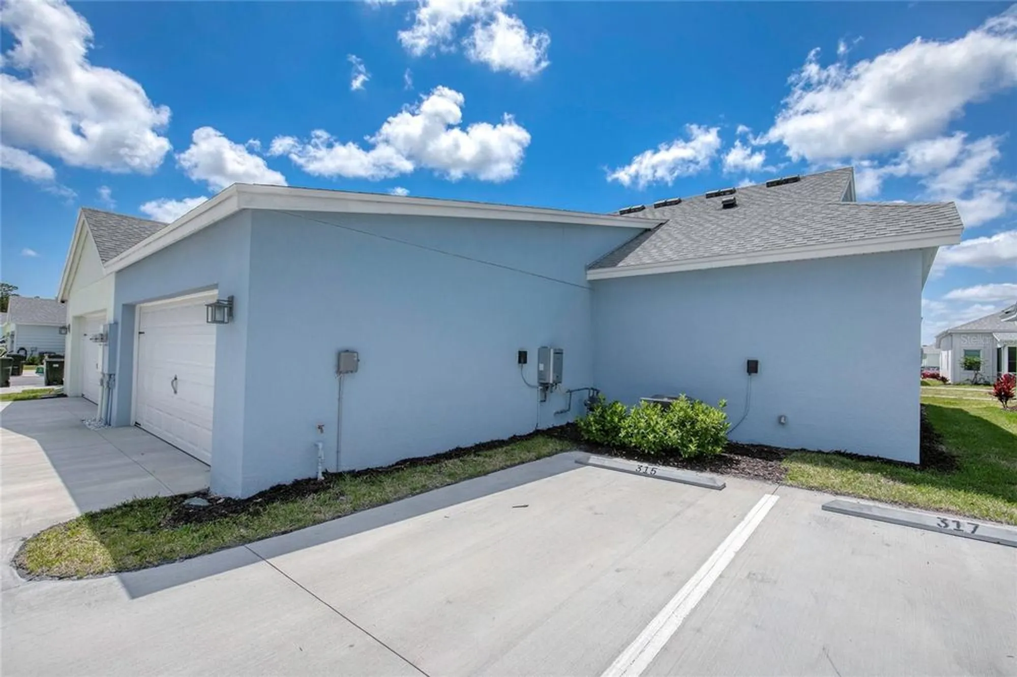 Property Slideshow image 46 of 80 | 317 gypsy palace ln, Daytona Beach, FL, 32124