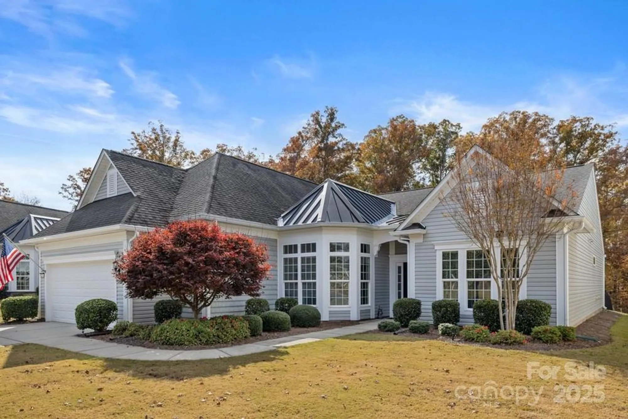 Property Slideshow image 1 of 45 | 2071 bronze leaf dr, Fort Mill, SC, 29707