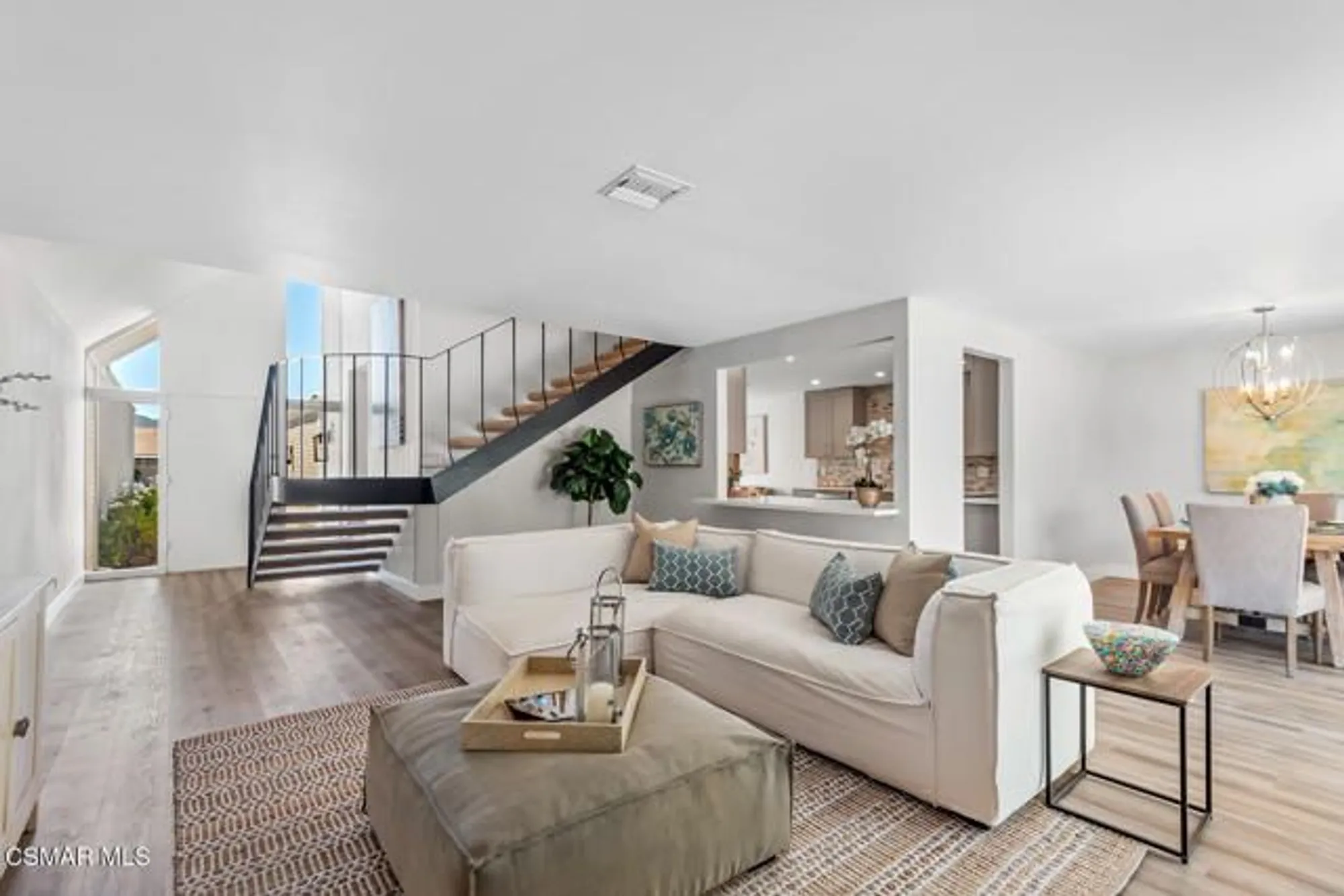 Property Slideshow image 8 of 44 | 32141 lake meadow ln, Westlake Village, CA, 91361