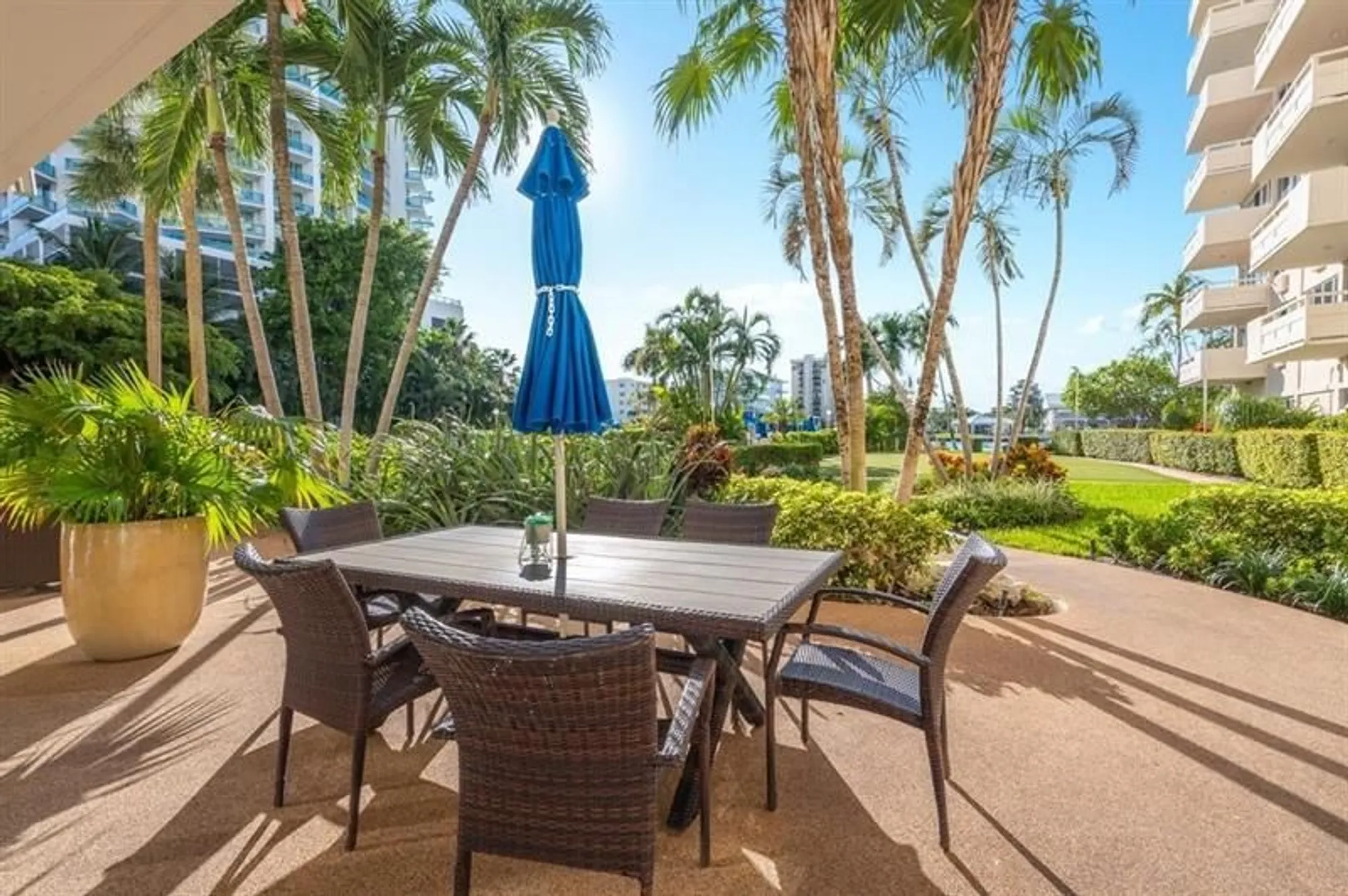 Property Slideshow image 27 of 31 | 3233 ne 34th st apt 1403, Fort Lauderdale, FL, 33308