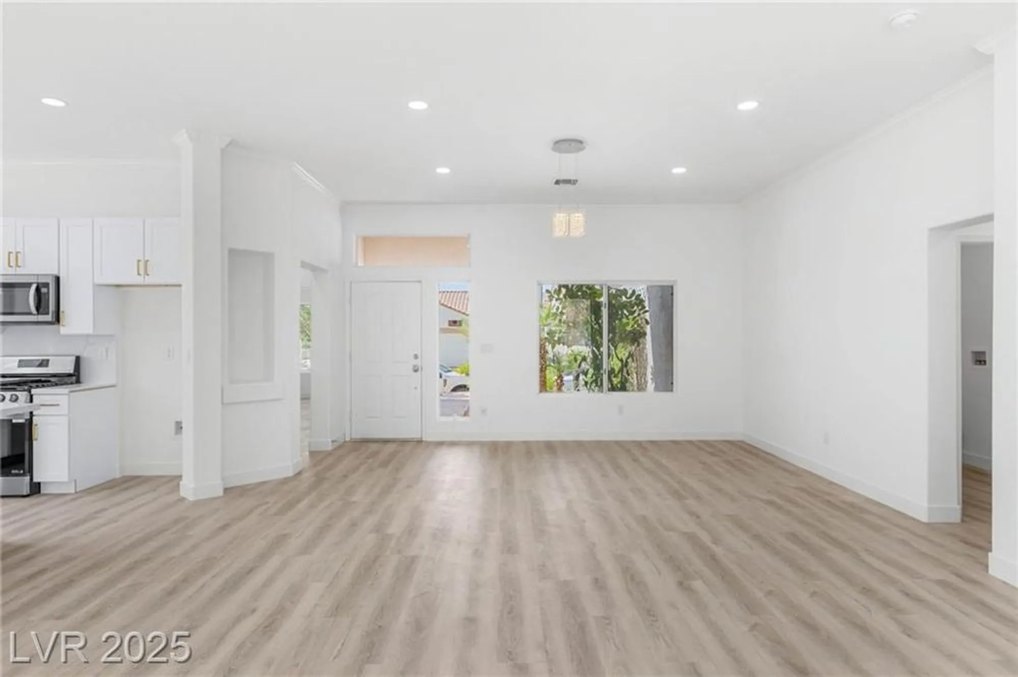 Property Slideshow image 10 of 34 | 10528 cogswell ave, Las Vegas, NV, 89134