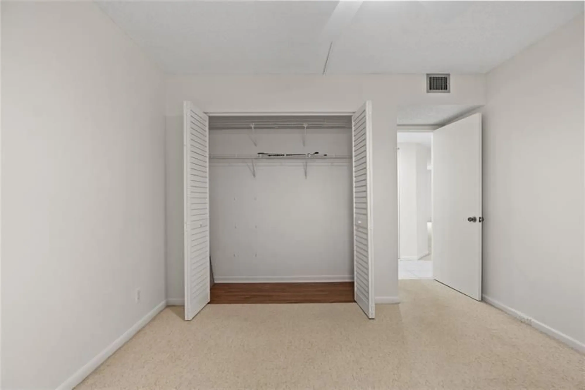 Property Slideshow image 21 of 29 | 1801 eleuthera pt j3, Coconut Creek, FL, 33066