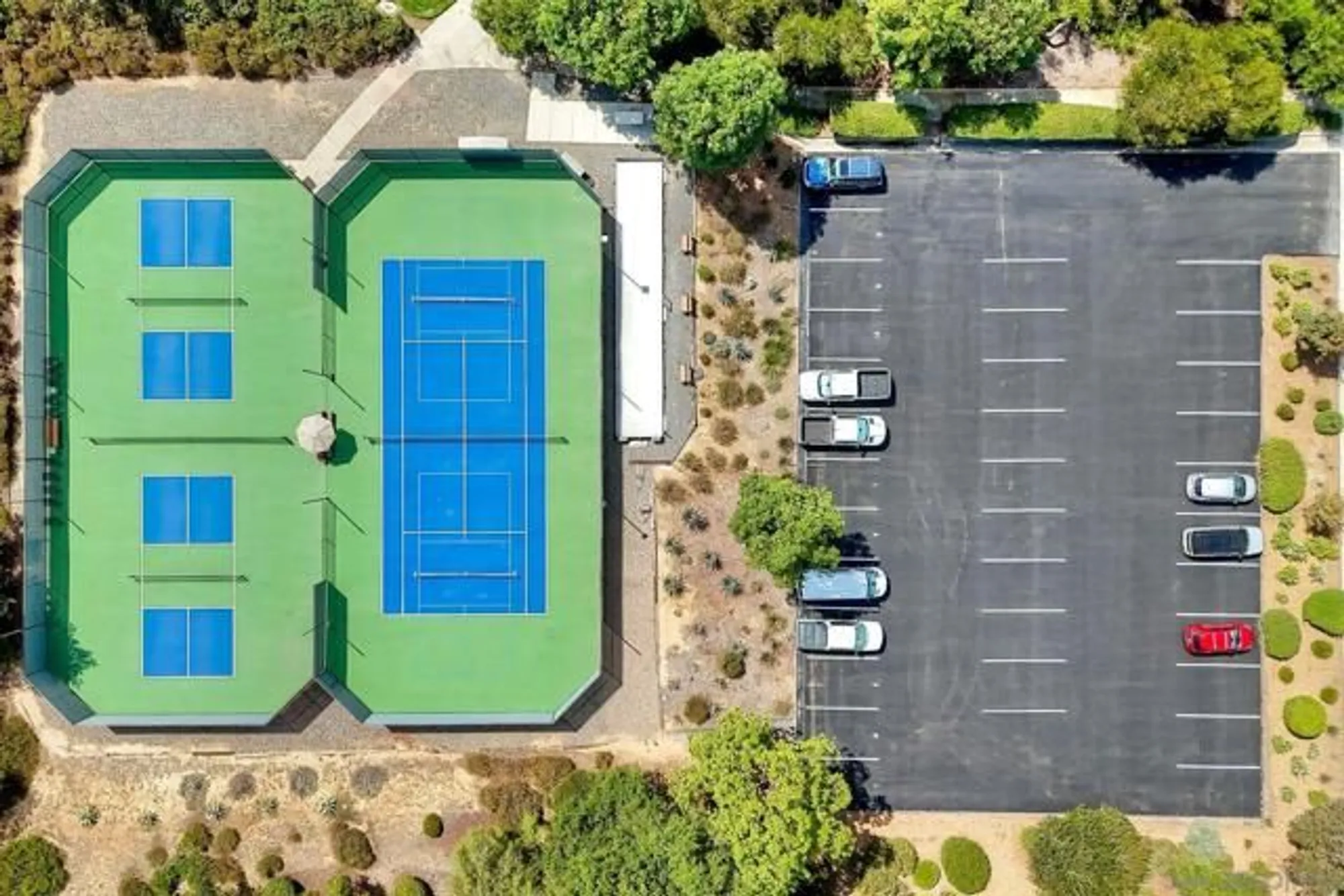 Property Slideshow image 36 of 42 | 1089 ridge heights dr, Fallbrook, CA, 92028