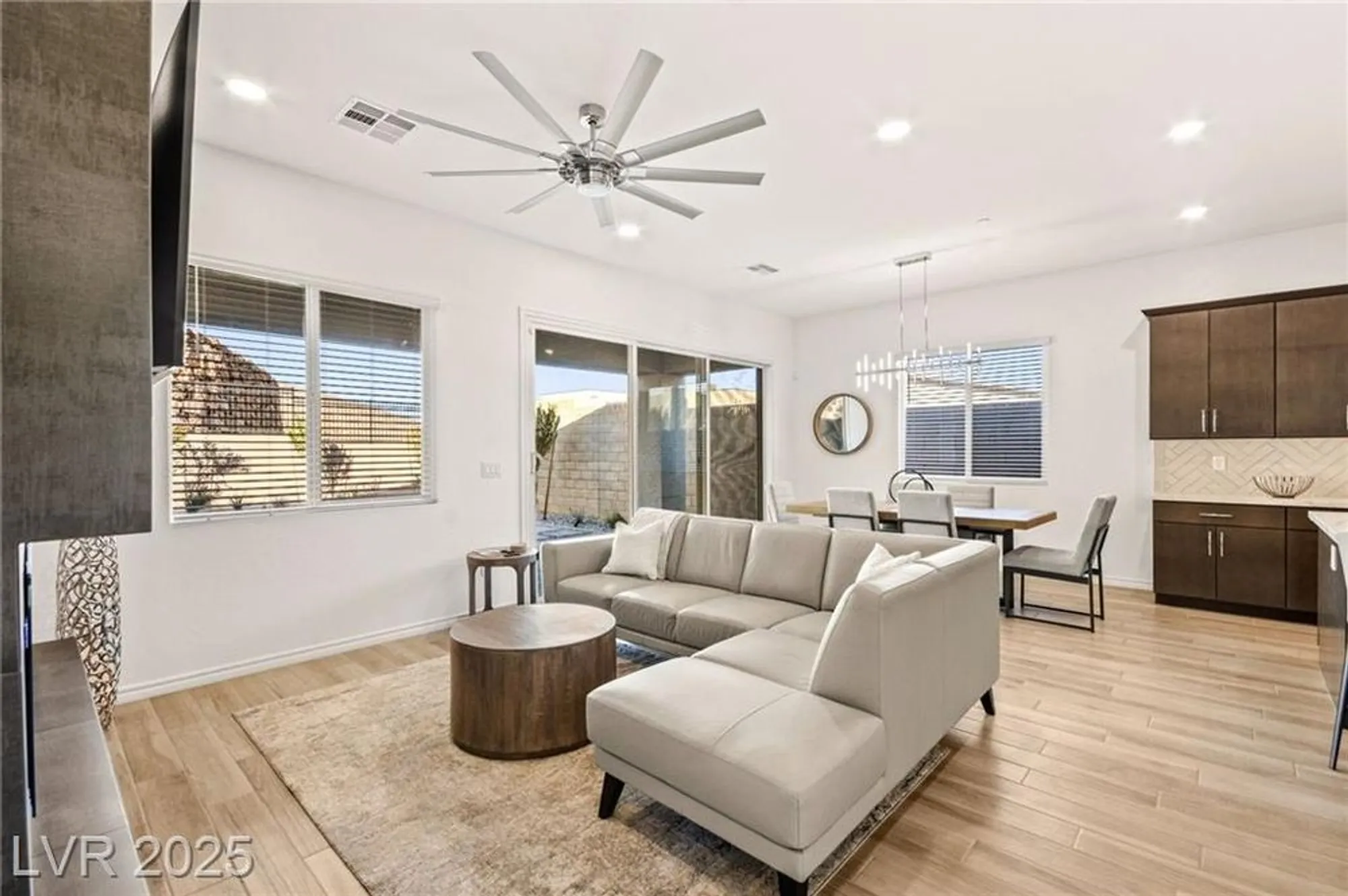 Property Slideshow image 13 of 61 | 52 reverie heights ave, Henderson, NV, 89011