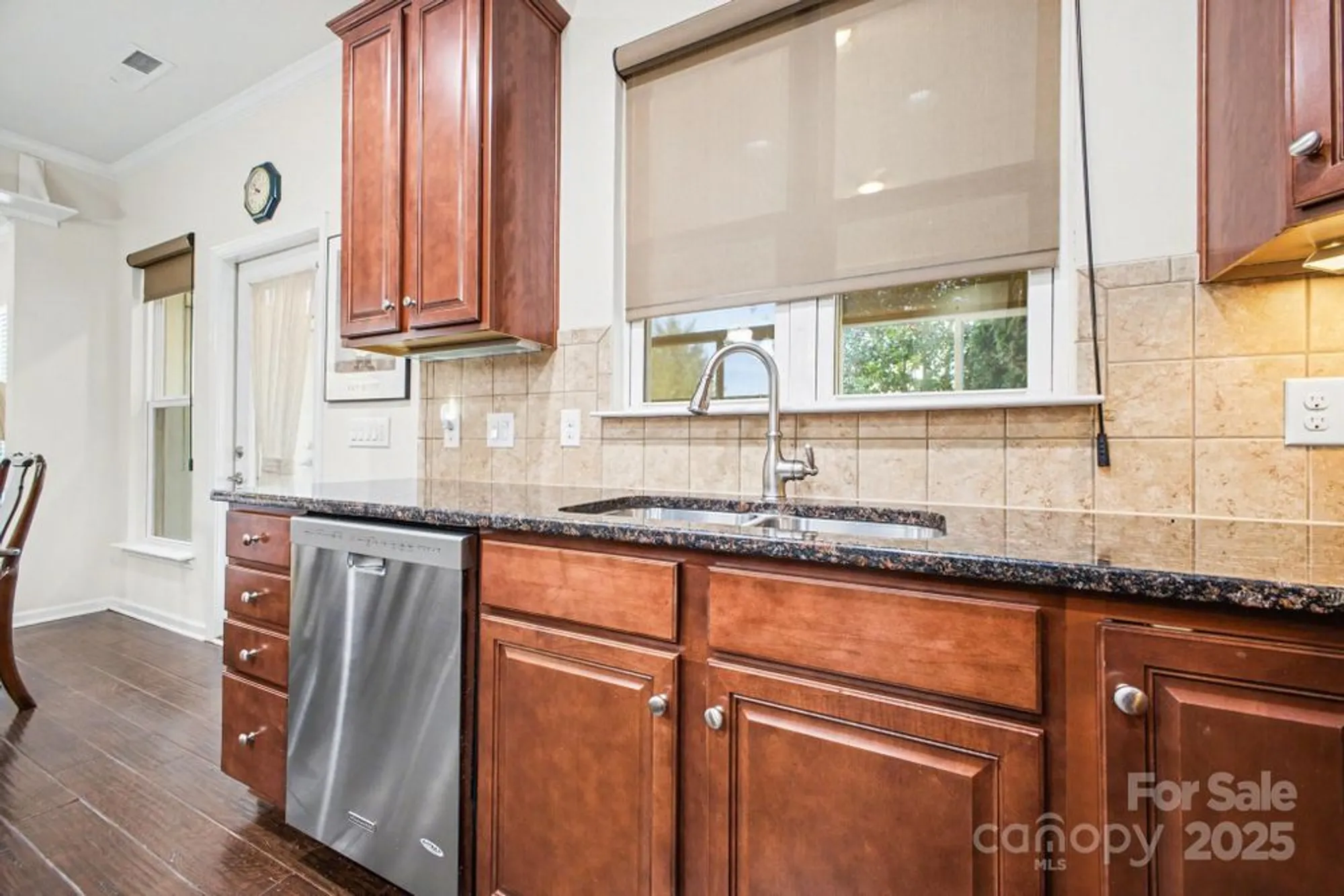 Property Slideshow image 16 of 37 | 2028 bronze leaf dr, Fort Mill, SC, 29707