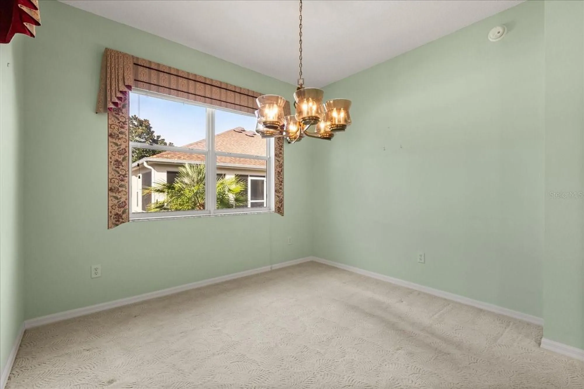 Property Slideshow image 10 of 28 | 1424 irwin way, The Villages, FL, 32162