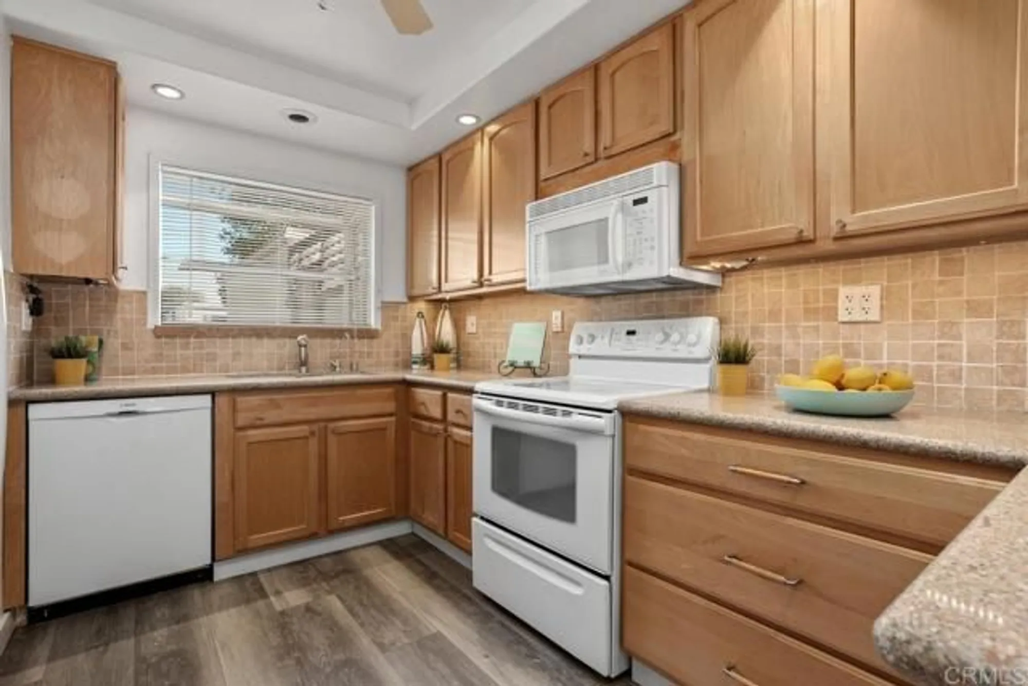 Property Slideshow image 9 of 40 | 3621 vista campana 95, Oceanside, CA, 92057