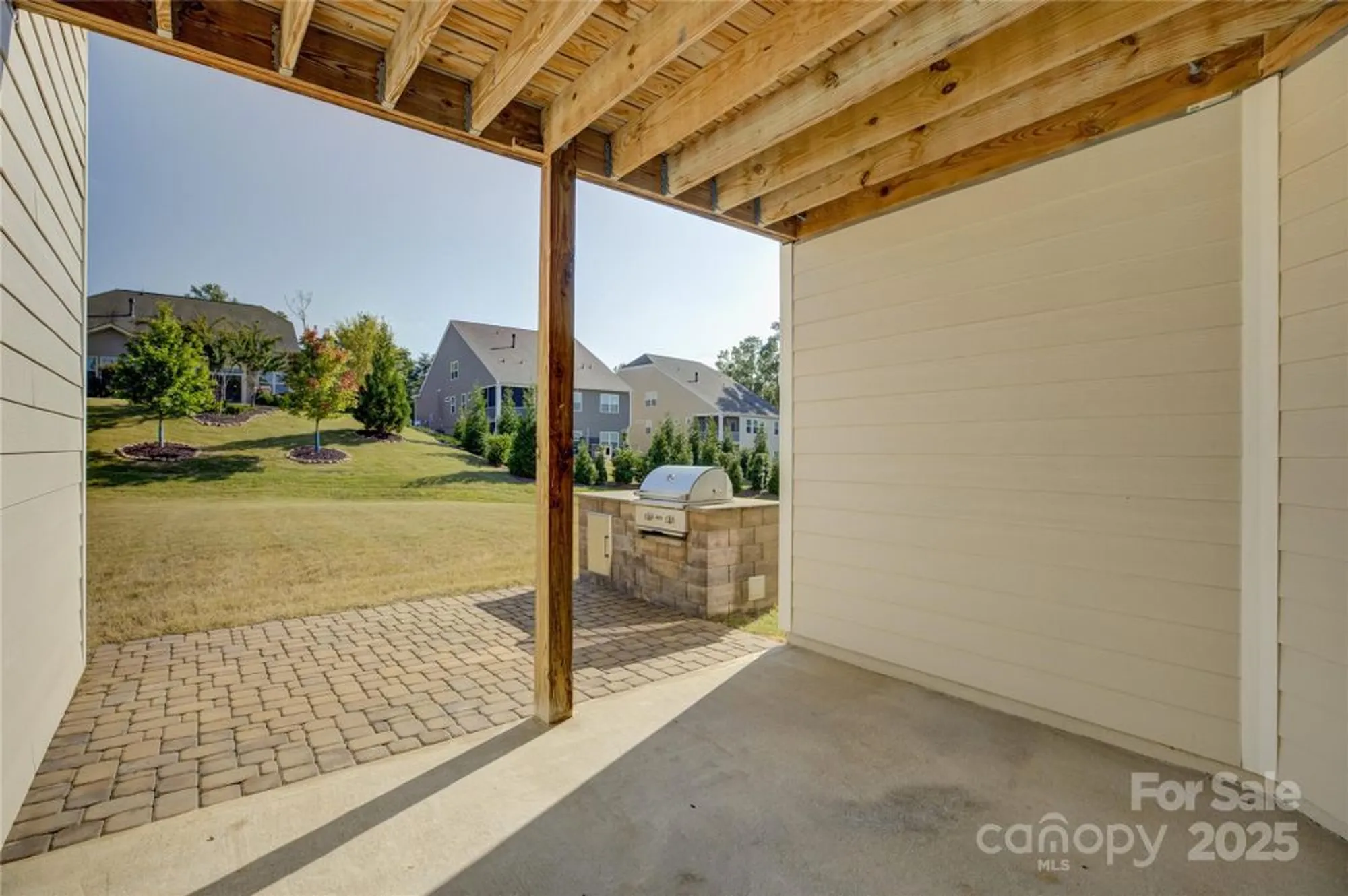 Property Slideshow image 46 of 48 | 15429 topanga dr, Charlotte, NC, 28278