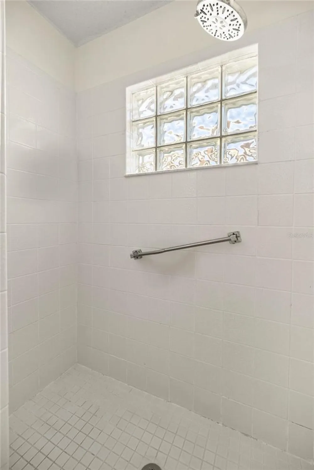 Property Slideshow image 19 of 31 | 9452 sw 93rd loop, Ocala, FL, 34481