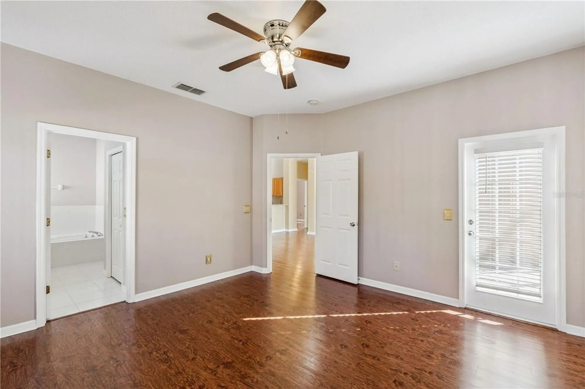 Property Slideshow image 23 of 63 | 29 high vista dr, Davenport, FL, 33837