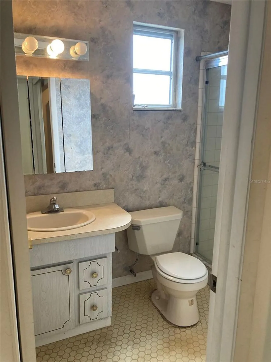Property Slideshow image 19 of 46 | 5521 80th st n unit 516, St Petersburg, FL, 33709