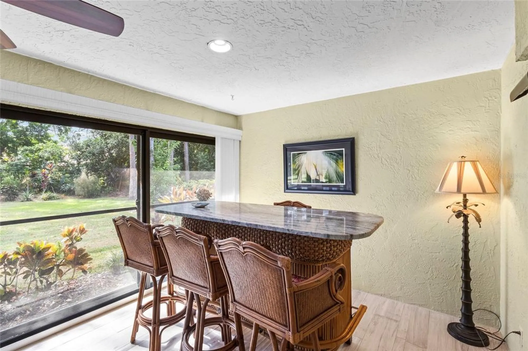 Property Slideshow image 12 of 38 | 7143 fairway bend ln, Sarasota, FL, 34243
