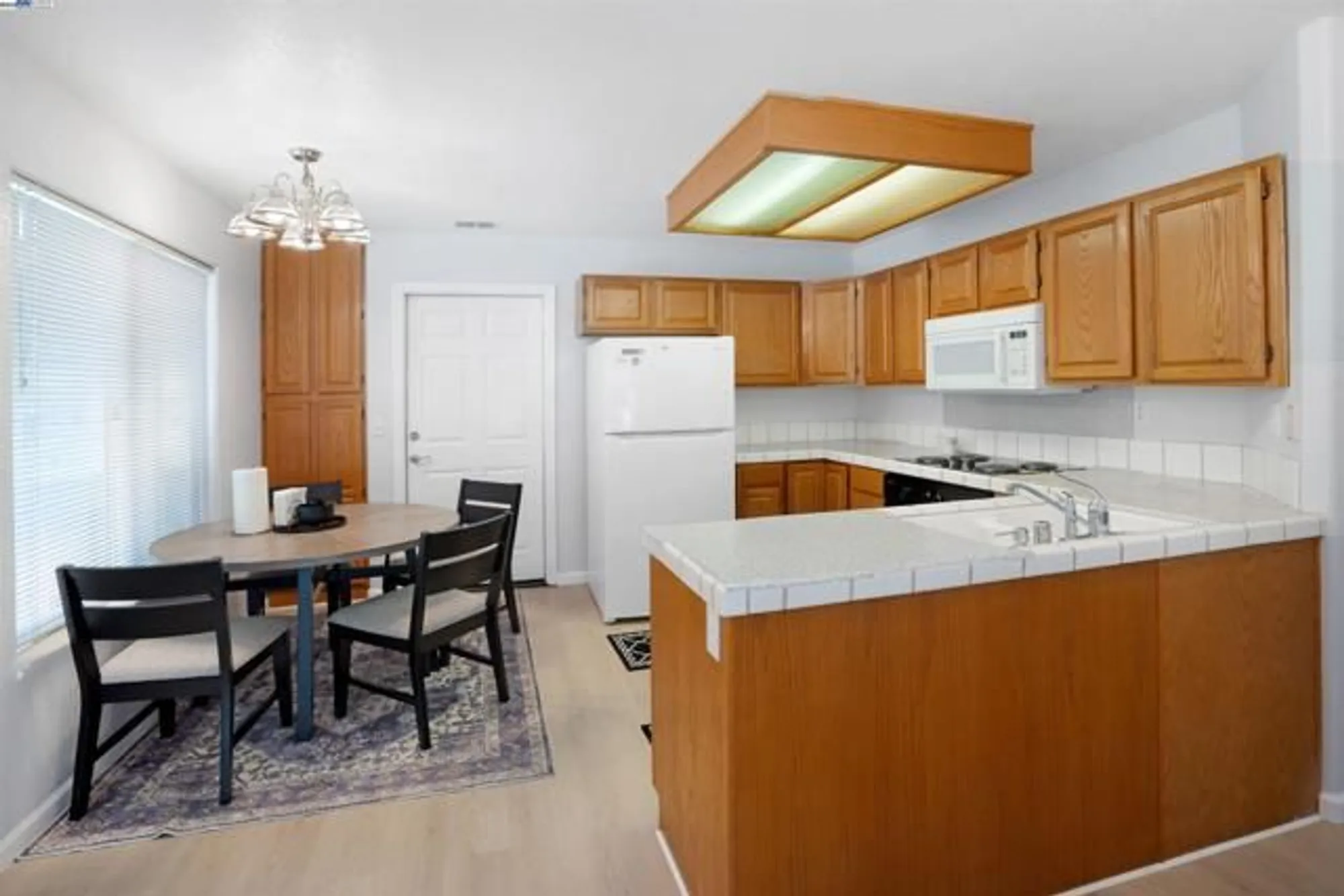 Property Slideshow image 8 of 33 | 16935 sugar pine dr, Morgan Hill, CA, 95037