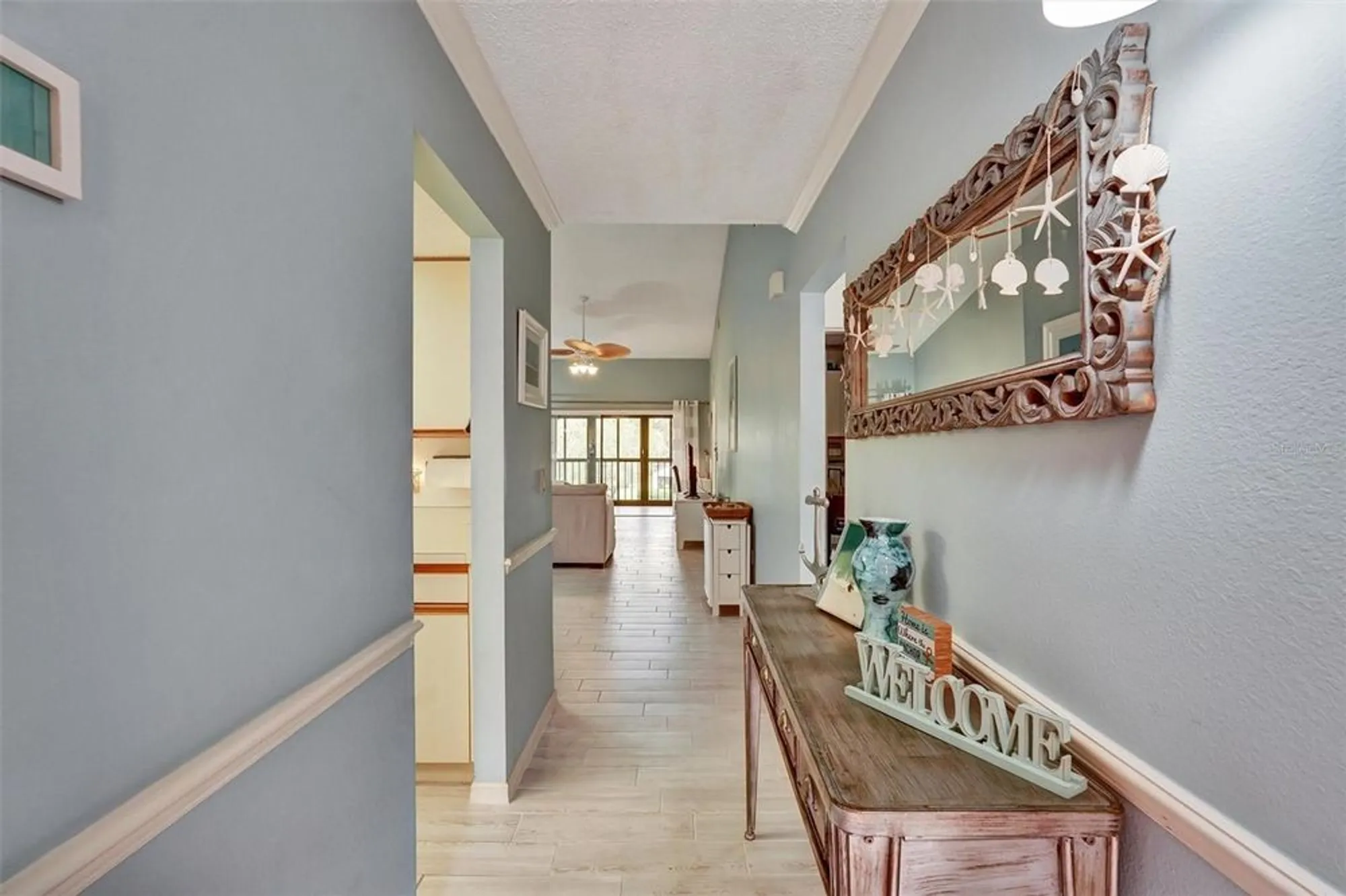 Property Slideshow image 4 of 27 | 6221 timber lake dr unit c10, Sarasota, FL, 34243