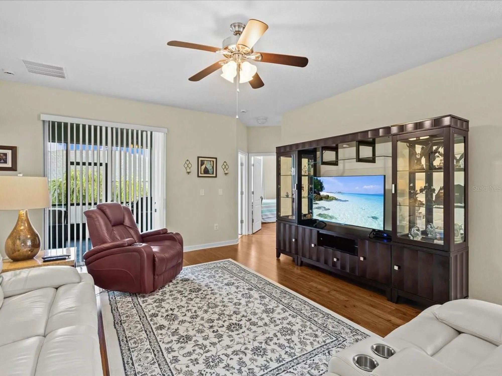 Property Slideshow image 7 of 48 | 3801 serena ln, Clermont, FL, 34711