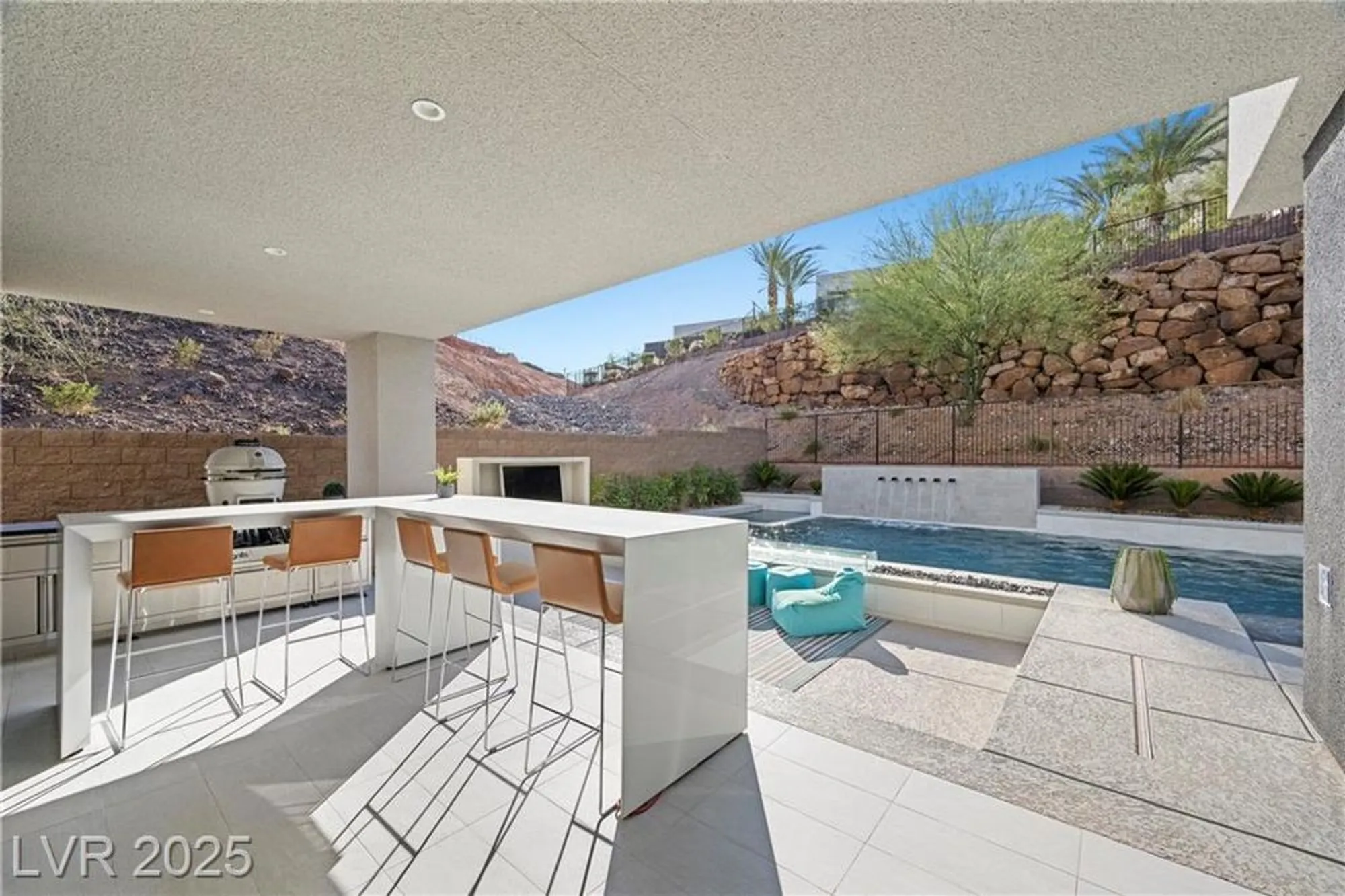 Property Slideshow image 75 of 99 | 5 highland cove ln, Henderson, NV, 89011
