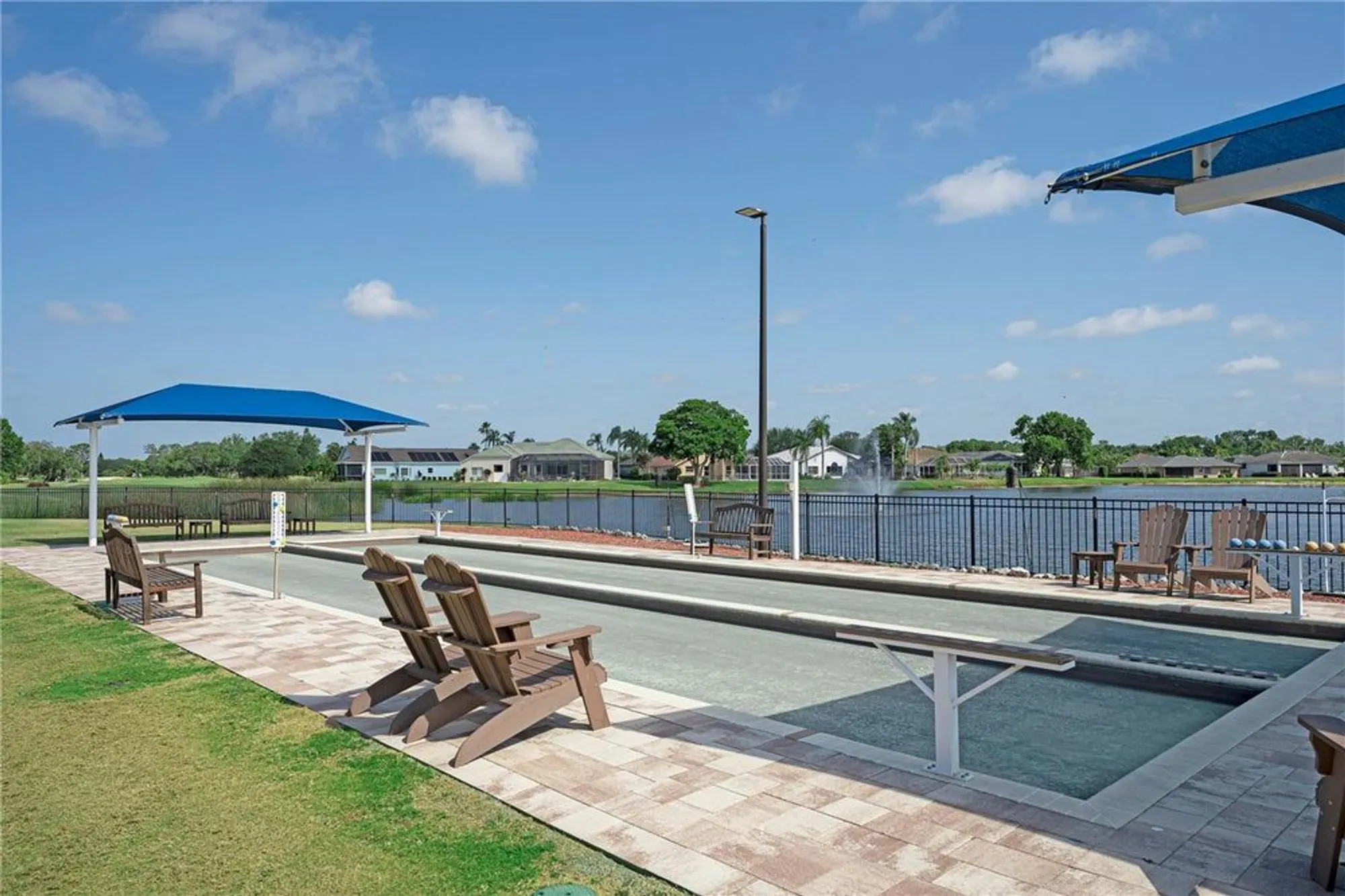Property Slideshow image 53 of 70 | 6904 drewrys blf apt 803, Bradenton, FL, 34203
