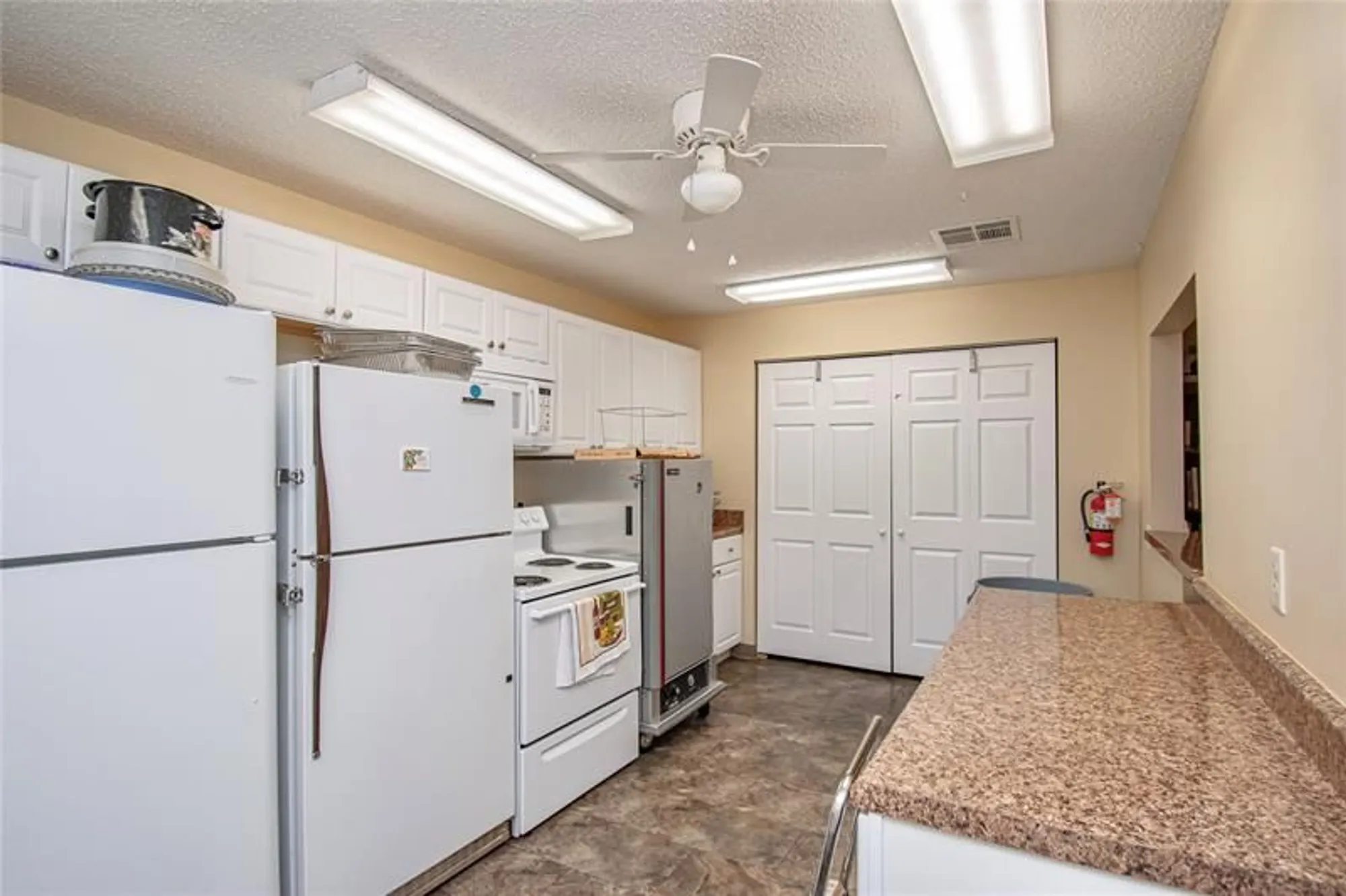 Property Slideshow image 51 of 64 | 381 ottawa ct, Royal Palm Beach, FL, 33411