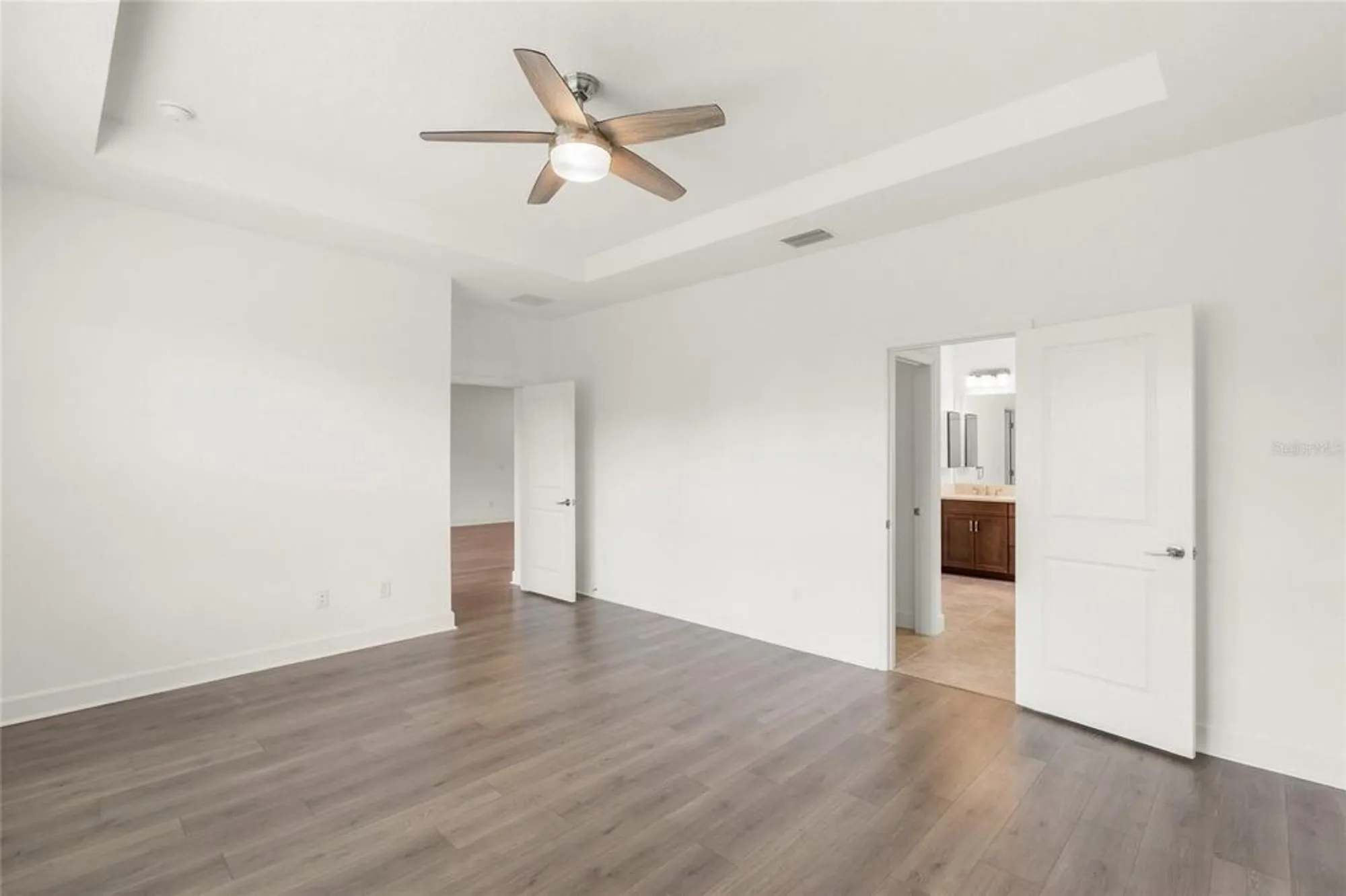 Property Slideshow image 22 of 46 | 16308 mount holly dr, Bradenton, FL, 34211