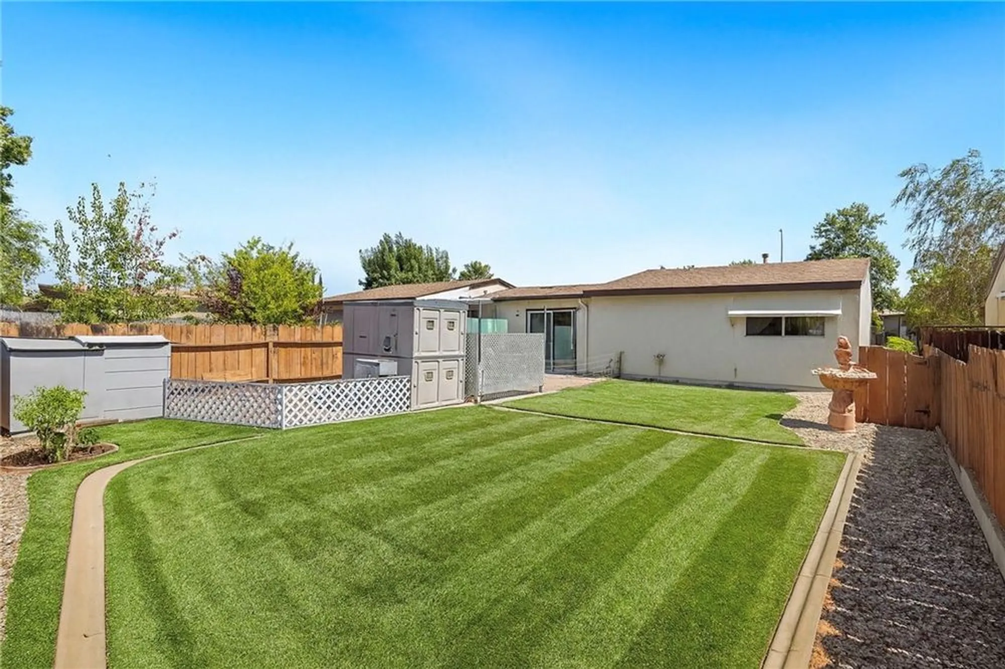 Property Slideshow image 13 of 25 | 1719 lark ellen dr, Paso Robles, CA, 93446