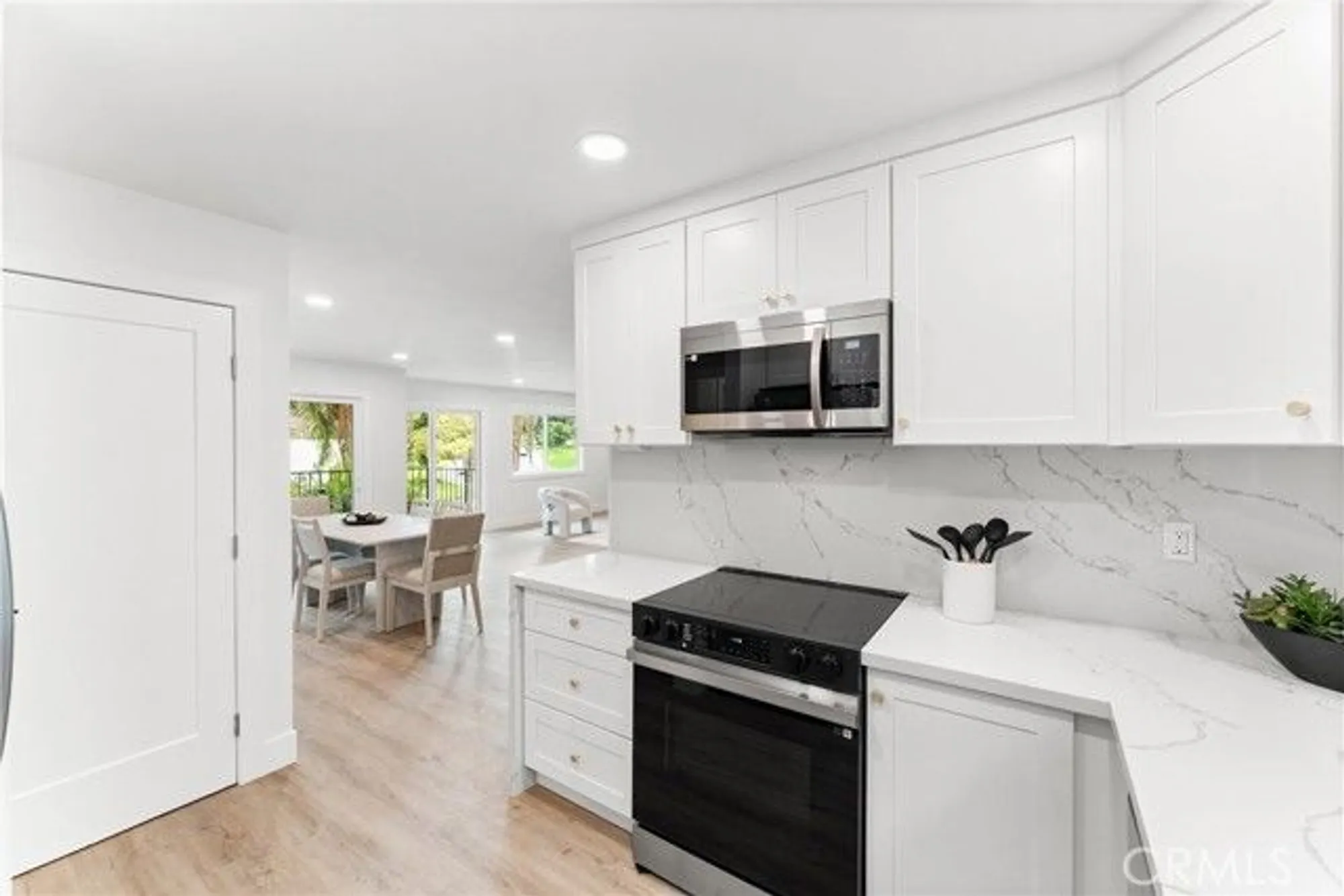 Property Slideshow image 19 of 47 | 2f w via, Laguna Woods, CA, 92637