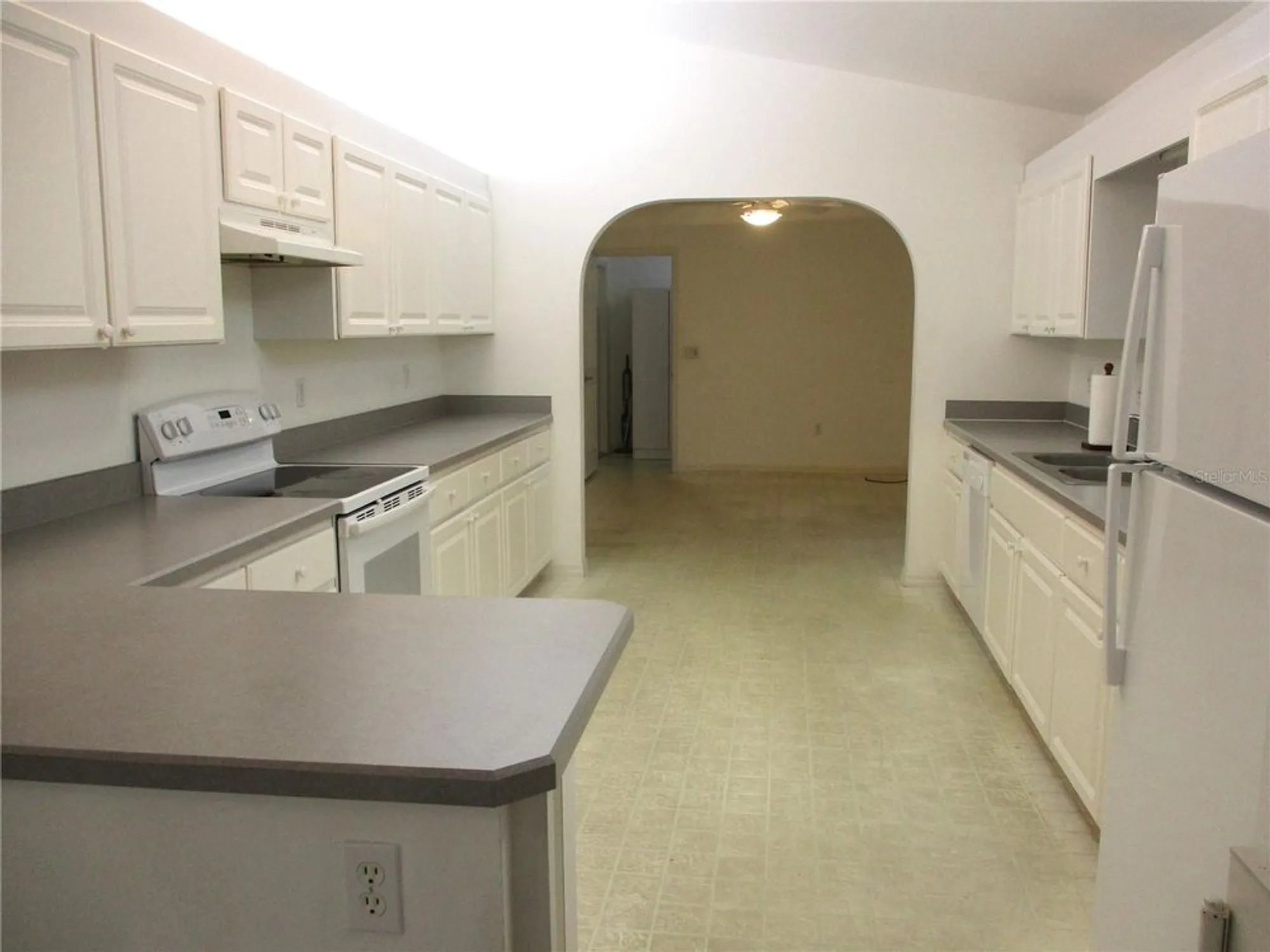 Property Slideshow image 4 of 77 | 14652 sw 112th cir, Dunnellon, FL, 34432