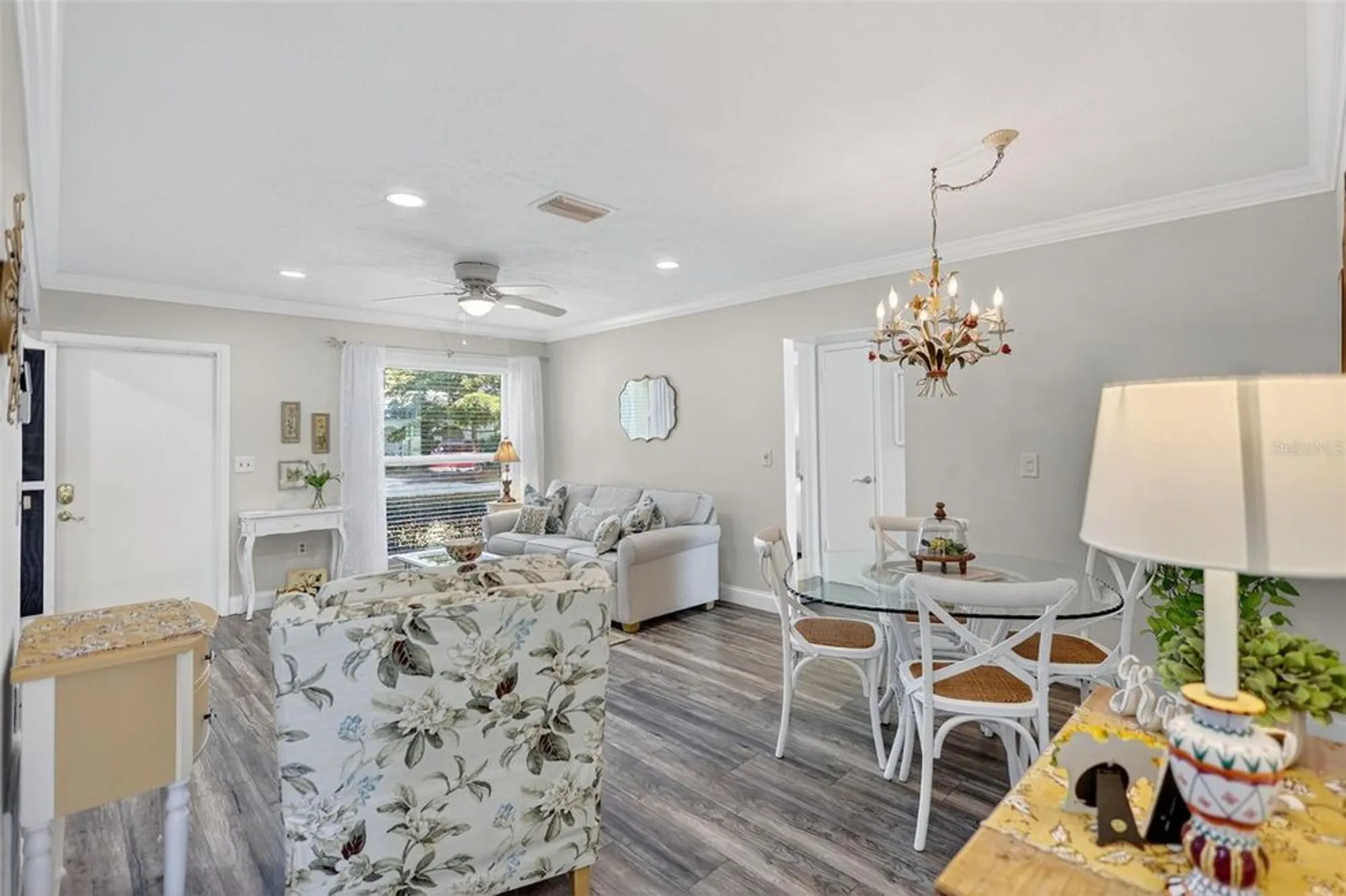 Property Slideshow image 10 of 48 | 4207 34th avenue dr w # 4207, Bradenton, FL, 34205