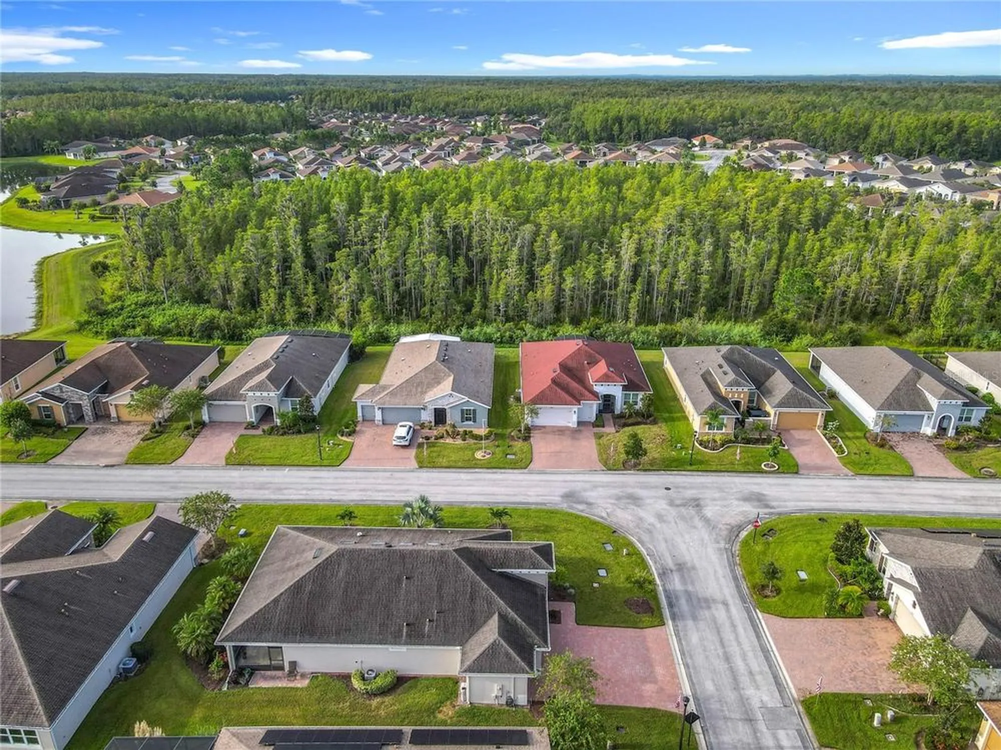 Property Slideshow image 55 of 75 | 428 bel air way, Kissimmee, FL, 34759