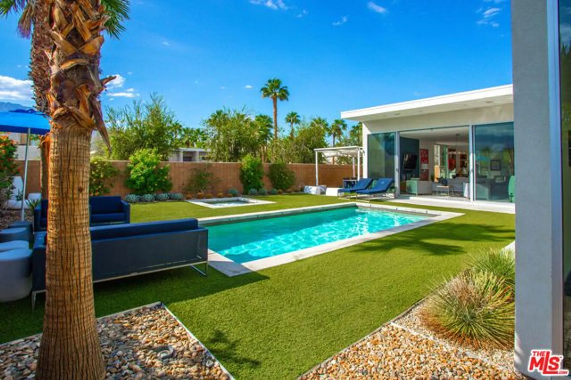 Property Slideshow image 26 of 60 | 4304 vantage ln, Palm Springs, CA, 92262