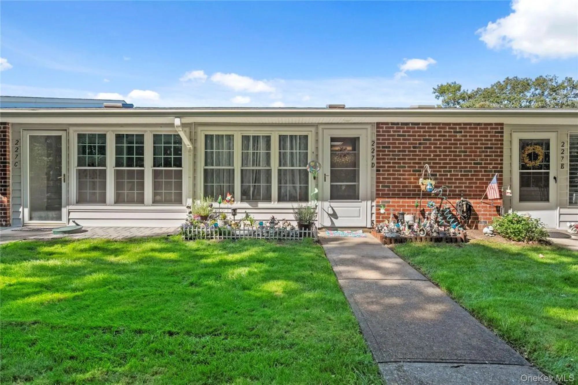 Property Slideshow image 1 of 20 | 227 blackpool ct d, Ridge, NY, 11961