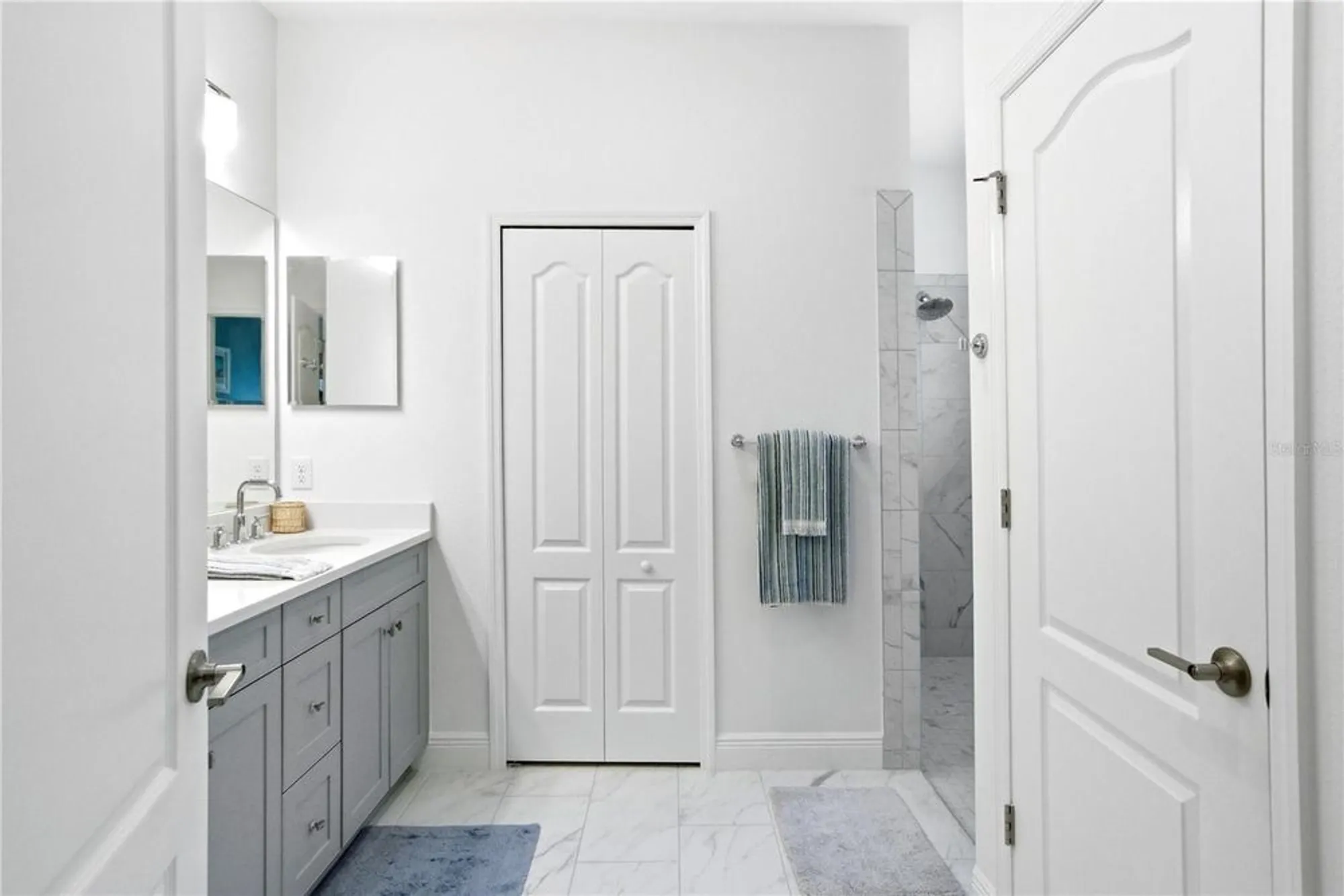 Property Slideshow image 28 of 67 | 12938 true blue cir, Bradenton, FL, 34211