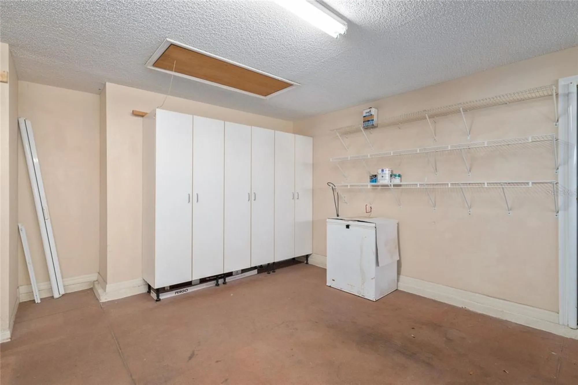 Property Slideshow image 40 of 62 | 967 livingston loop, The Villages, FL, 32162