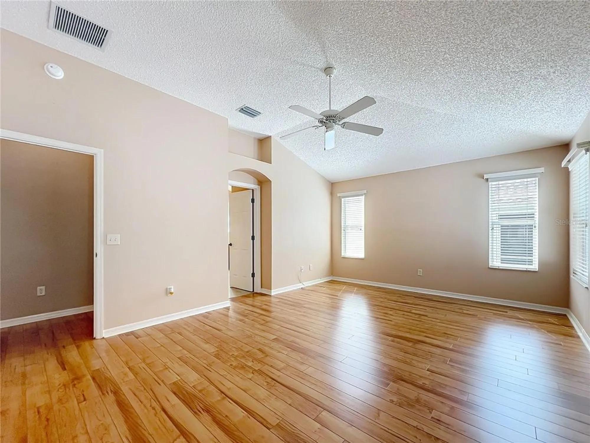 Property Slideshow image 37 of 64 | 16946 se 93rd cuthbert cir, The Villages, FL, 32162