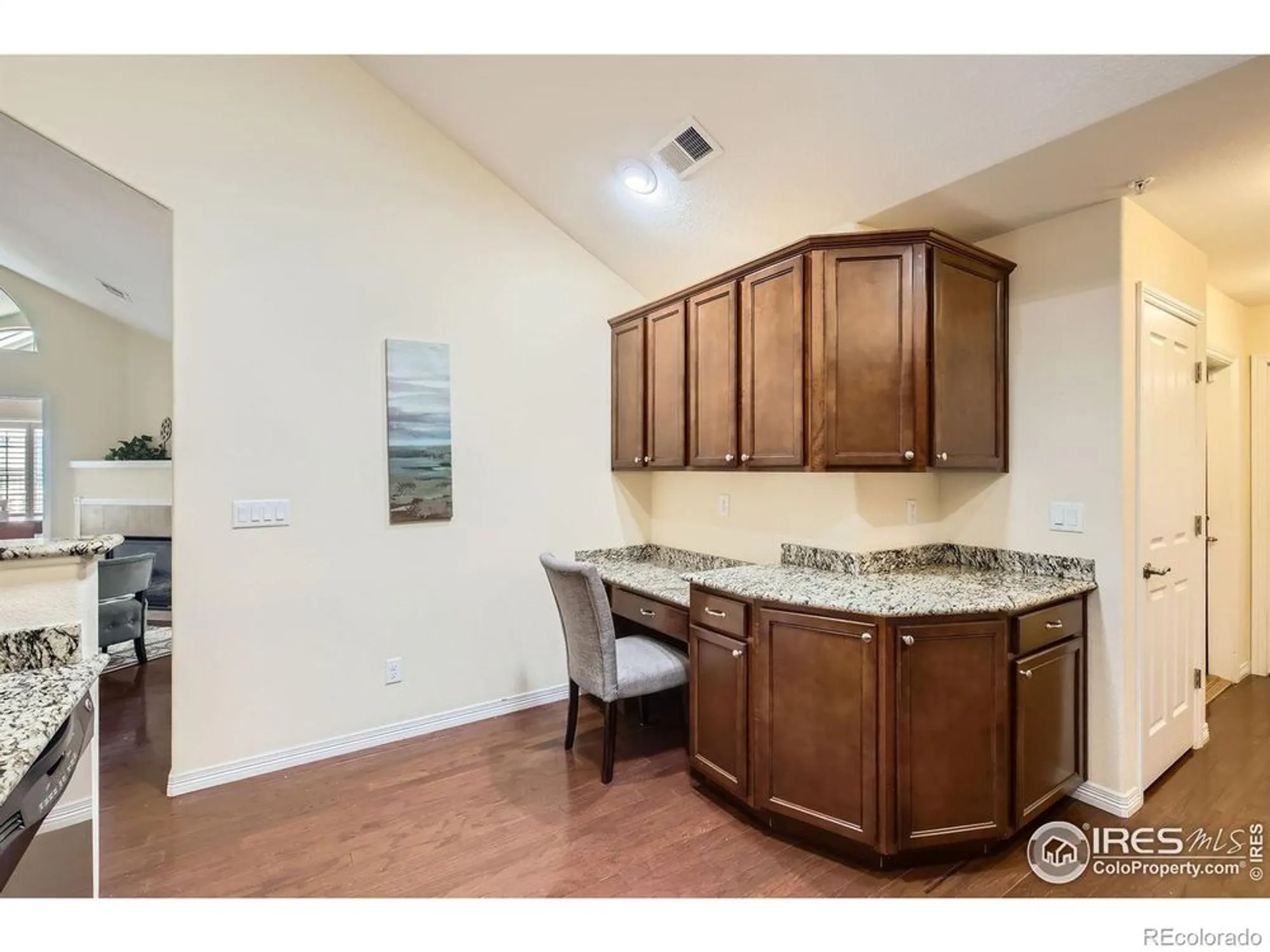 Property Slideshow image 9 of 30 | 2481 santa fe dr a, Longmont, CO, 80504