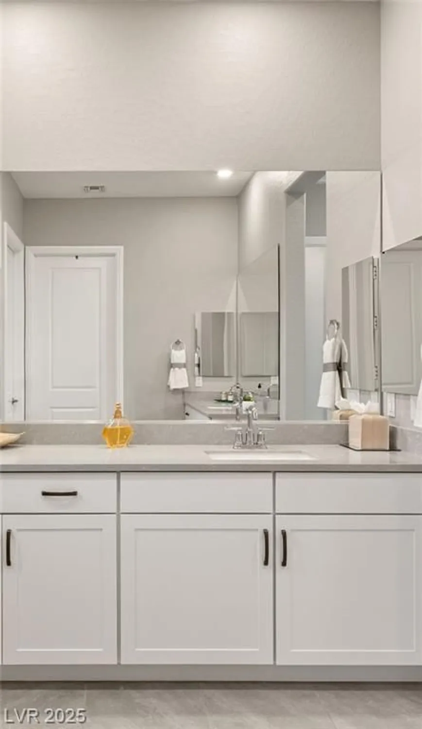 Property Slideshow image 35 of 70 | 160 stone mesa ct, Henderson, NV, 89011