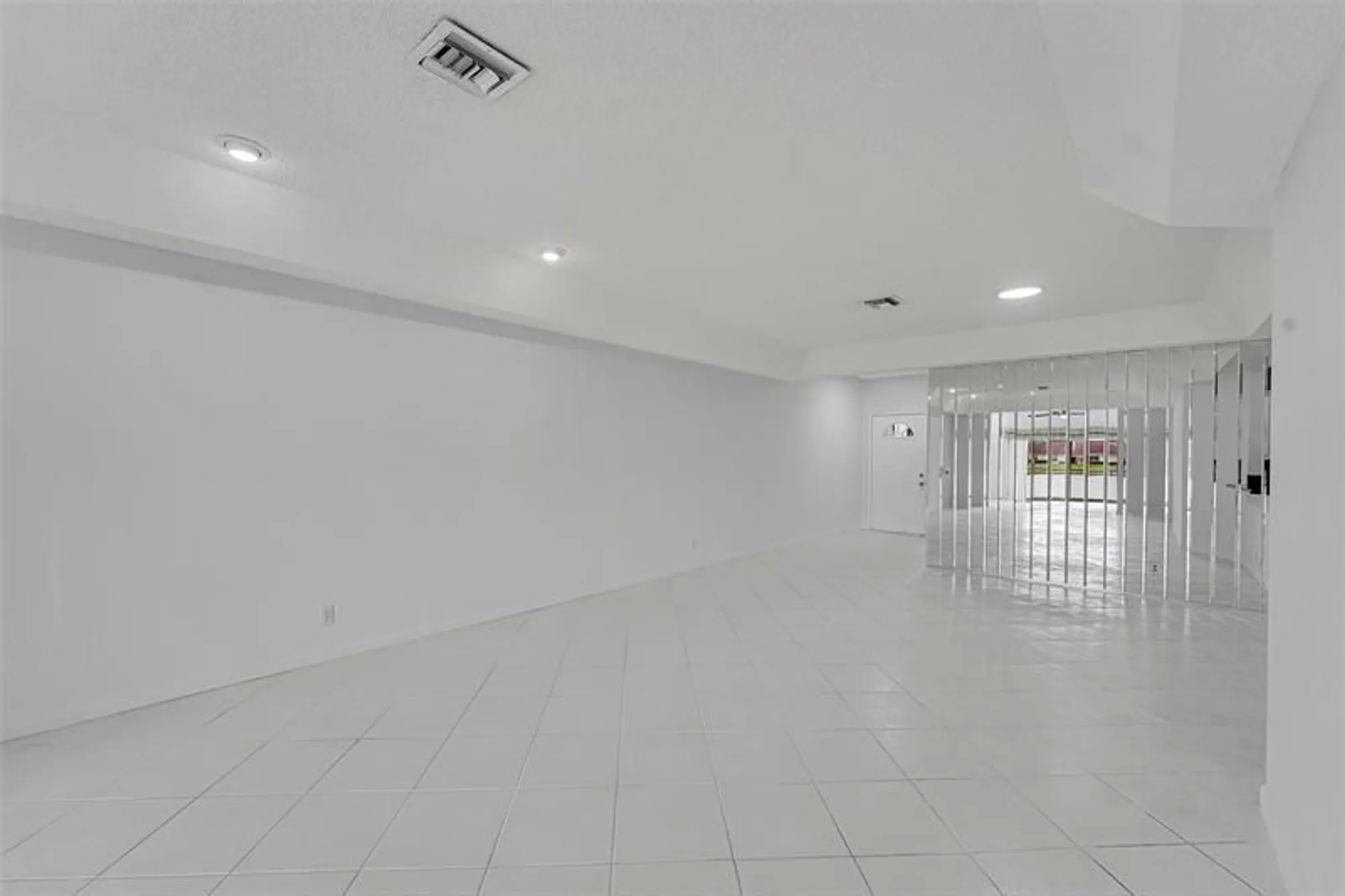 Property Slideshow image 7 of 33 | 8347 sunmeadow ln # 8347, Boca Raton, FL, 33496