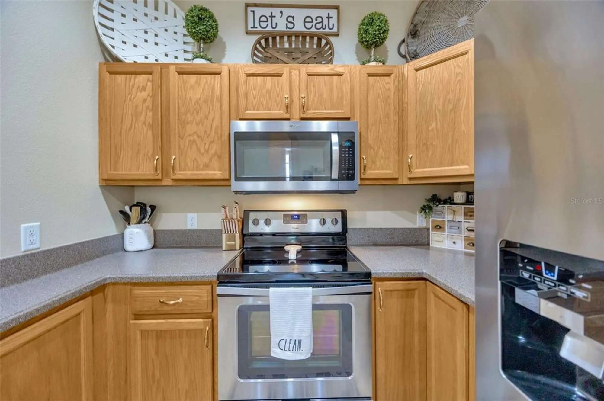 Property Slideshow image 6 of 56 | 1685 w spring meadow loop, Lecanto, FL, 34461