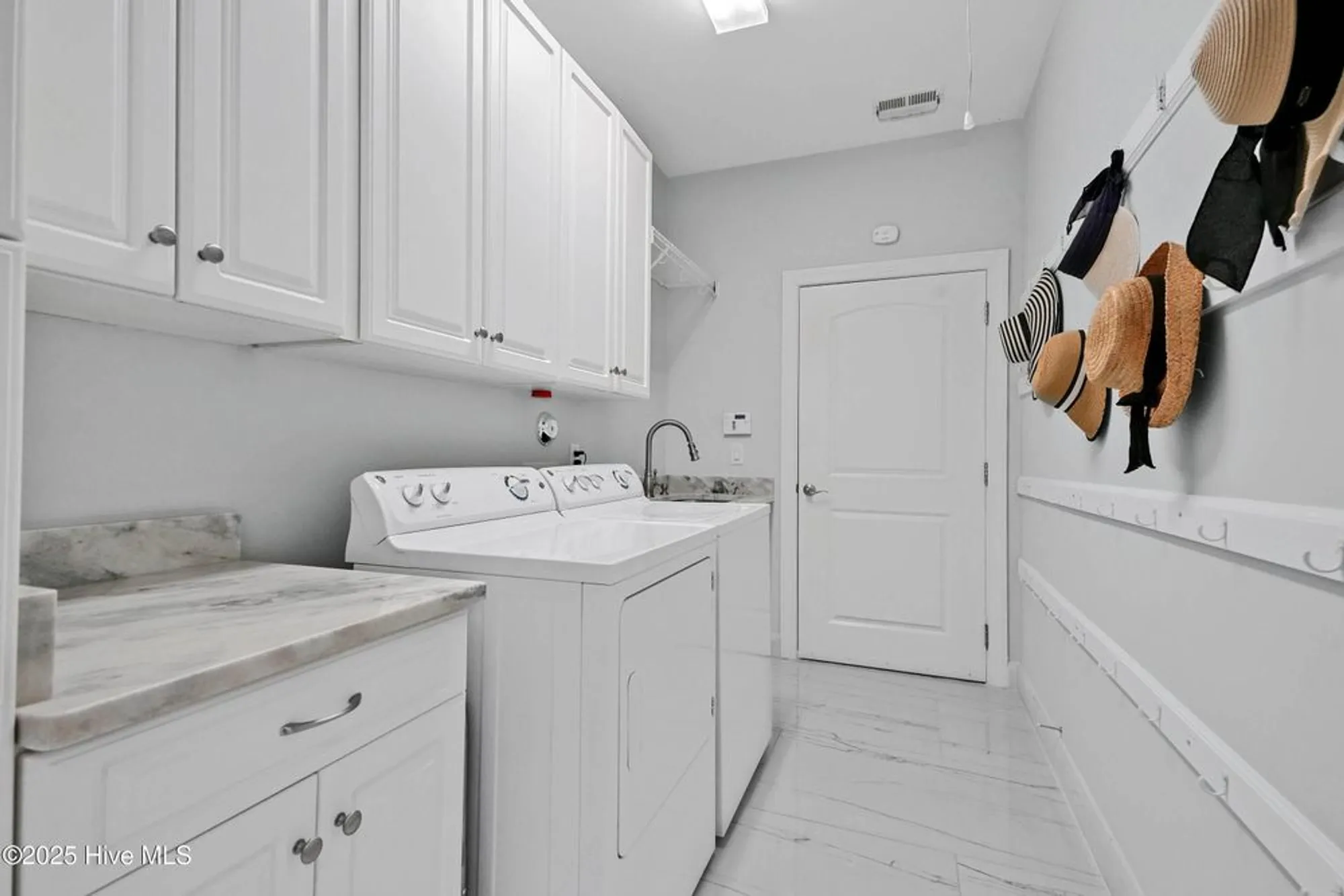 Property Slideshow image 28 of 48 | 2244 villamar dr, Leland, NC, 28451