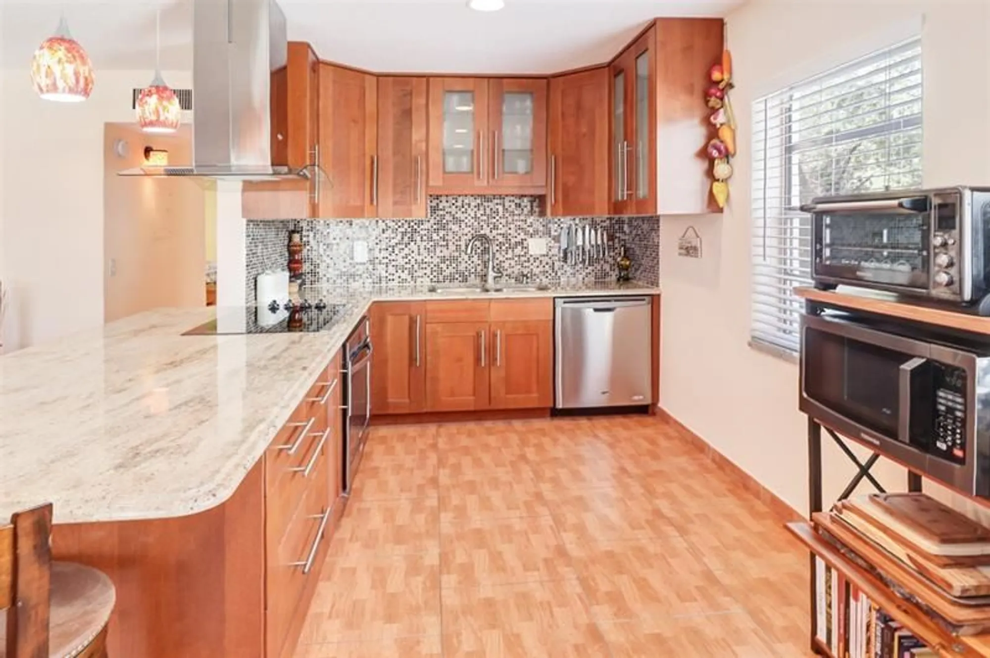 Property Slideshow image 1 of 24 | 610 burgundy m # 610, Delray Beach, FL, 33484