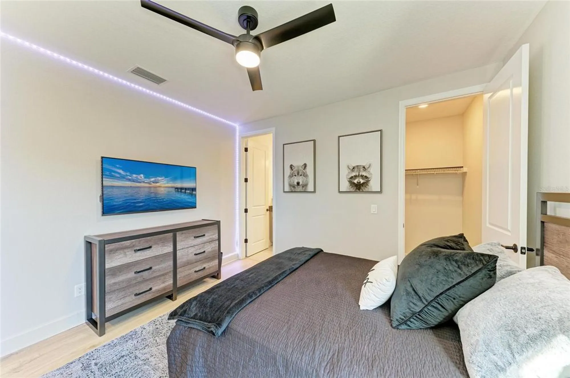 Property Slideshow image 66 of 100 | 16115 mount holly dr, Bradenton, FL, 34211